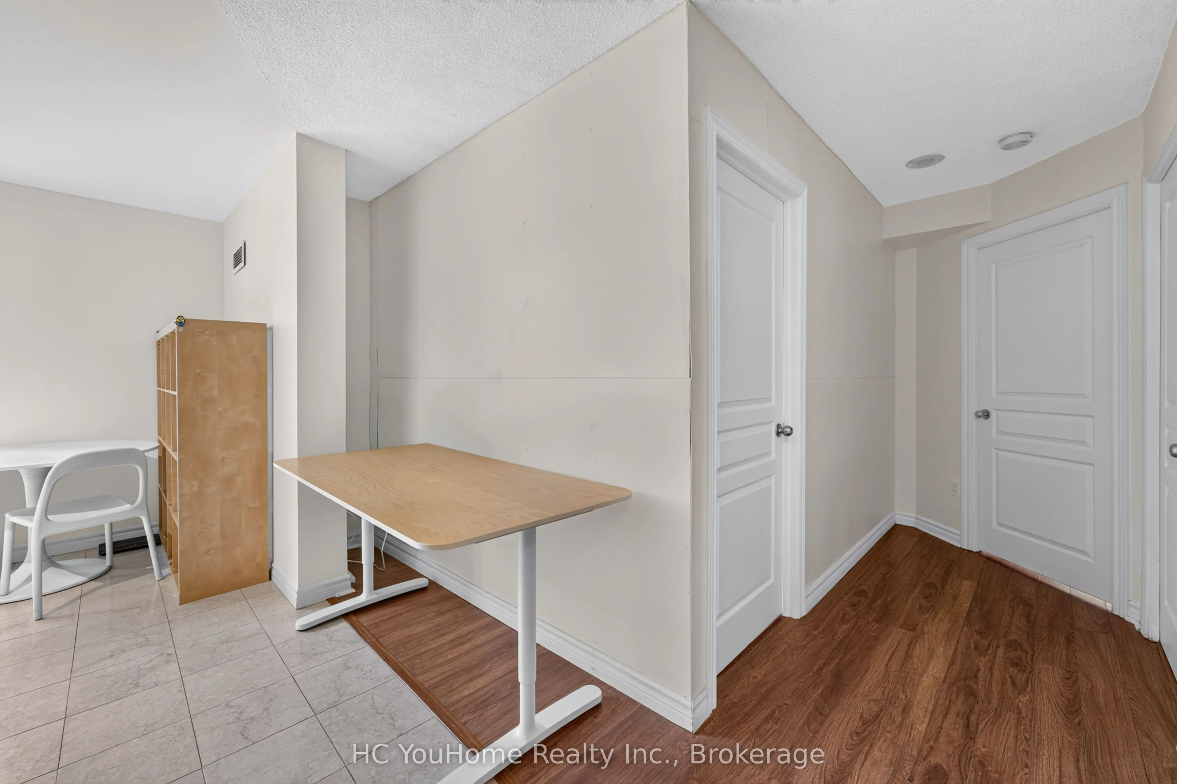 801 Bay Street #607