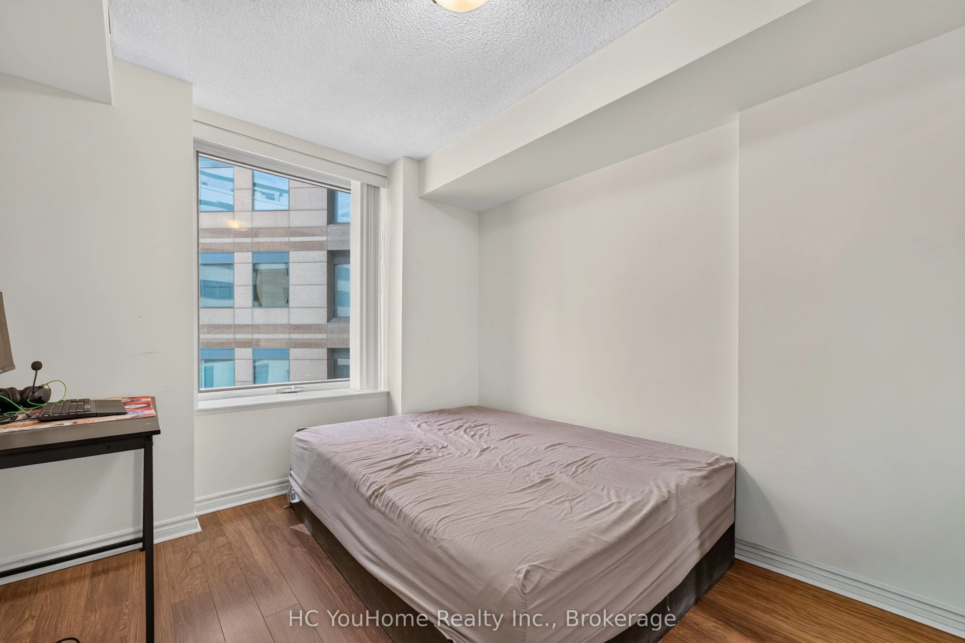 801 Bay Street #607