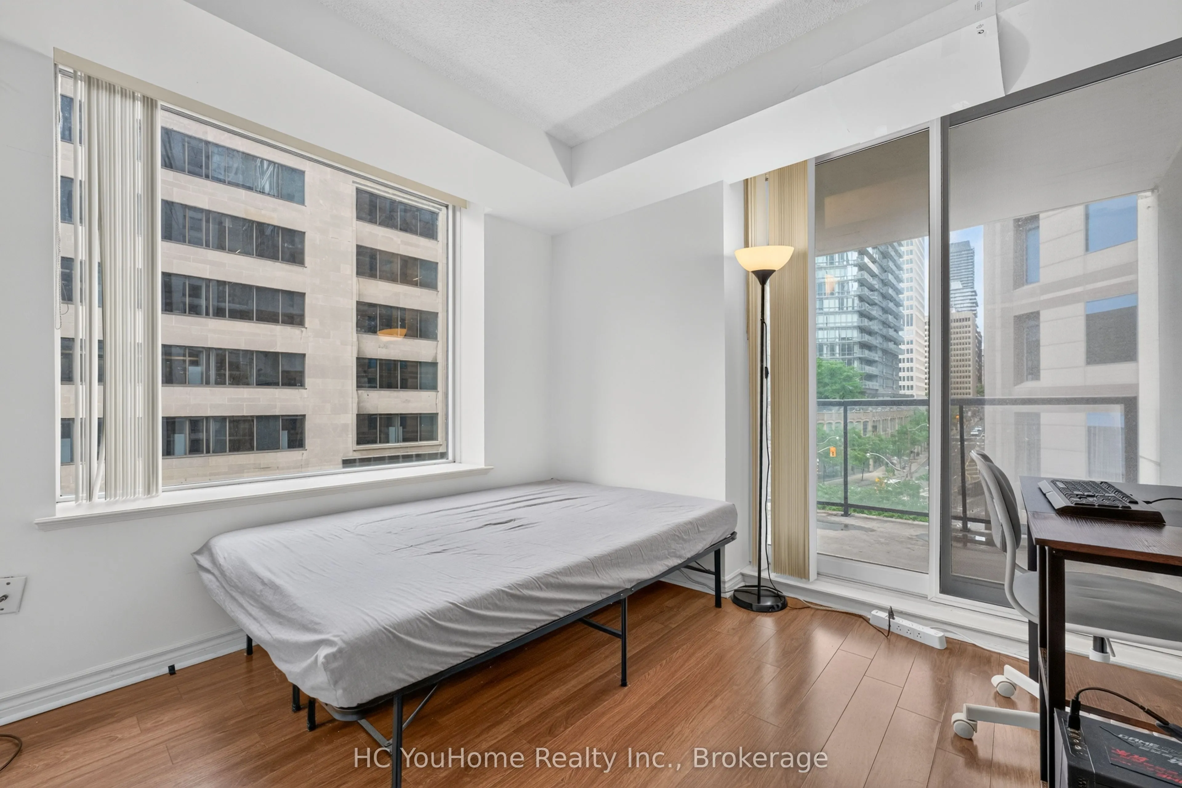 801 Bay Street #607
