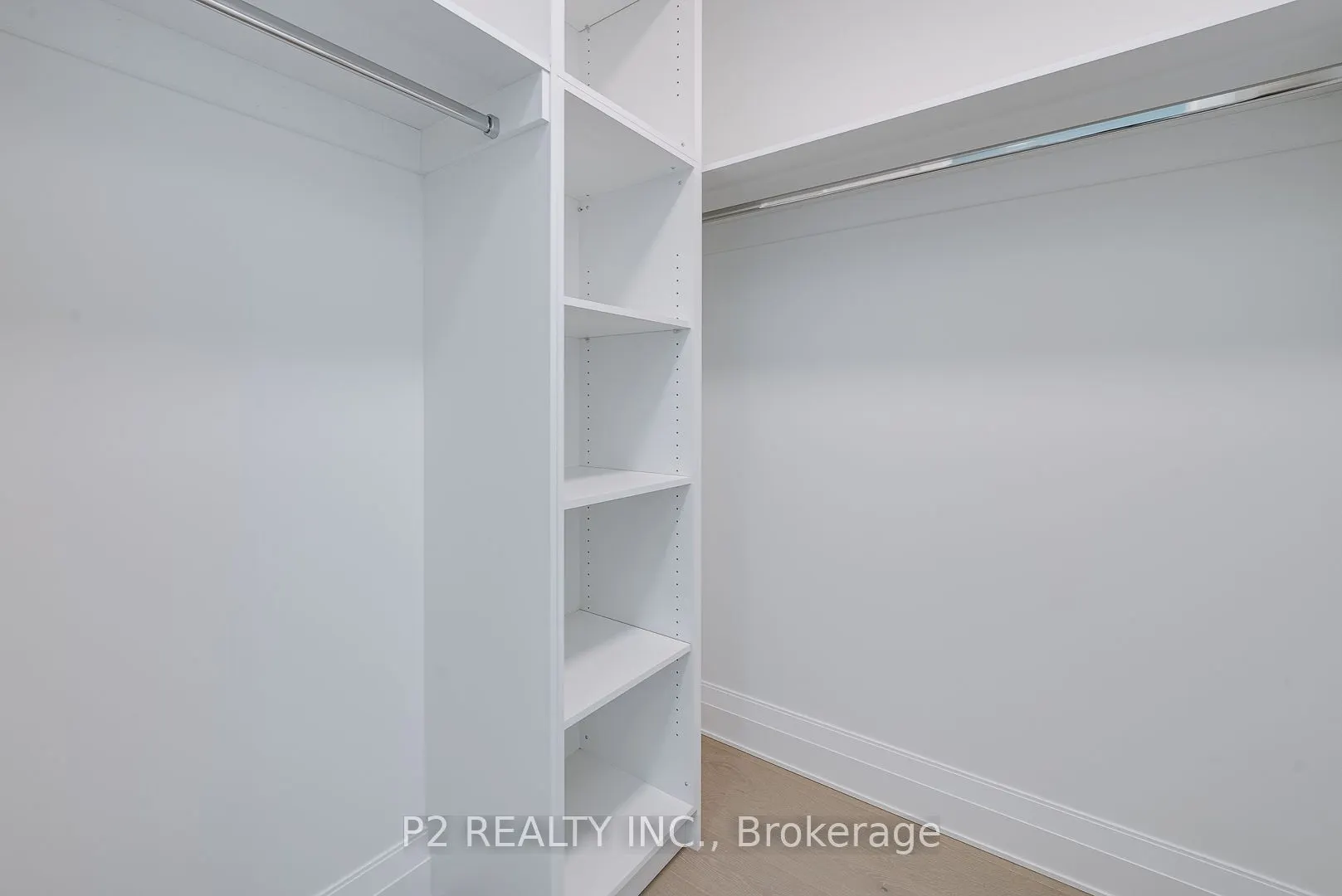 2 Forest Hill #208
