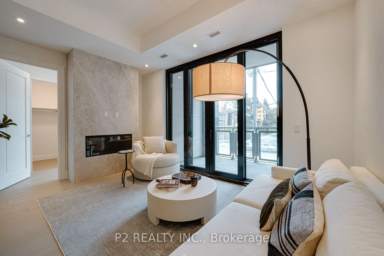 2 Forest Hill #208