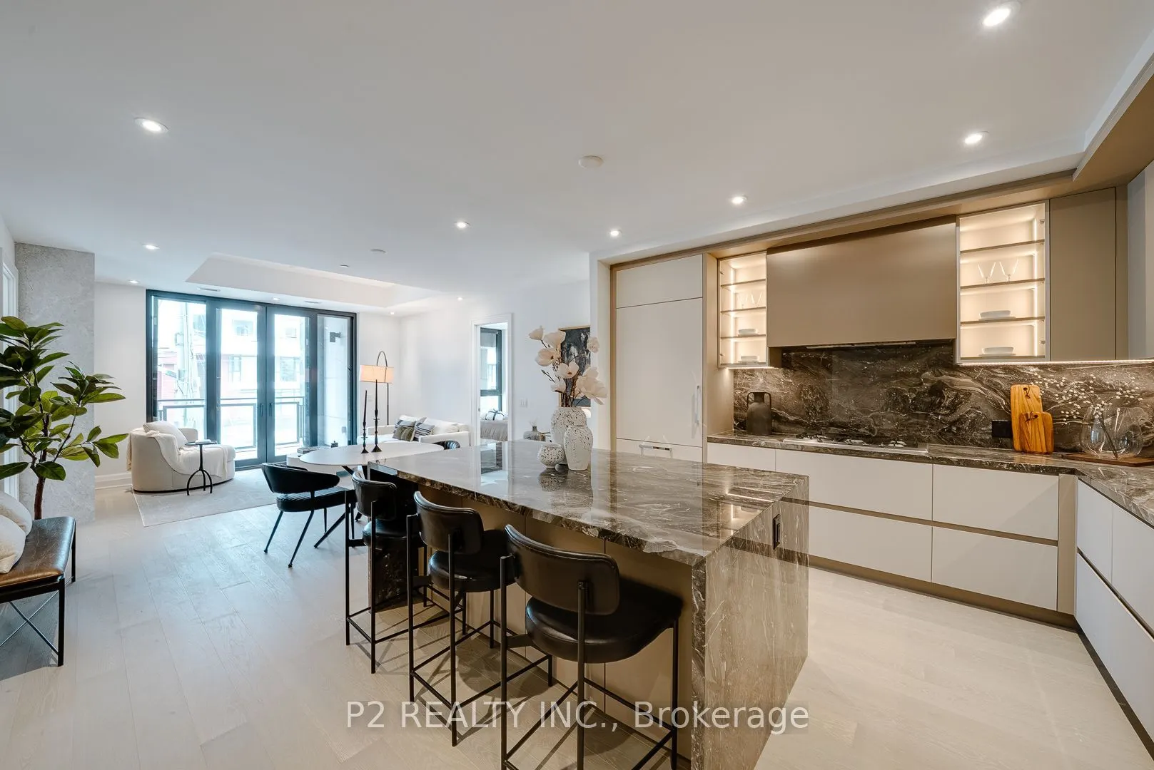 2 Forest Hill #208