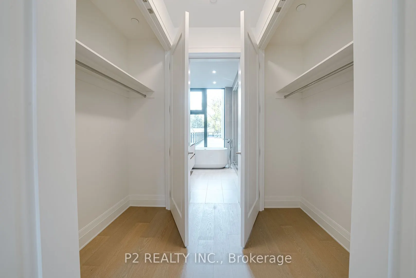 2 Forest Hill #208