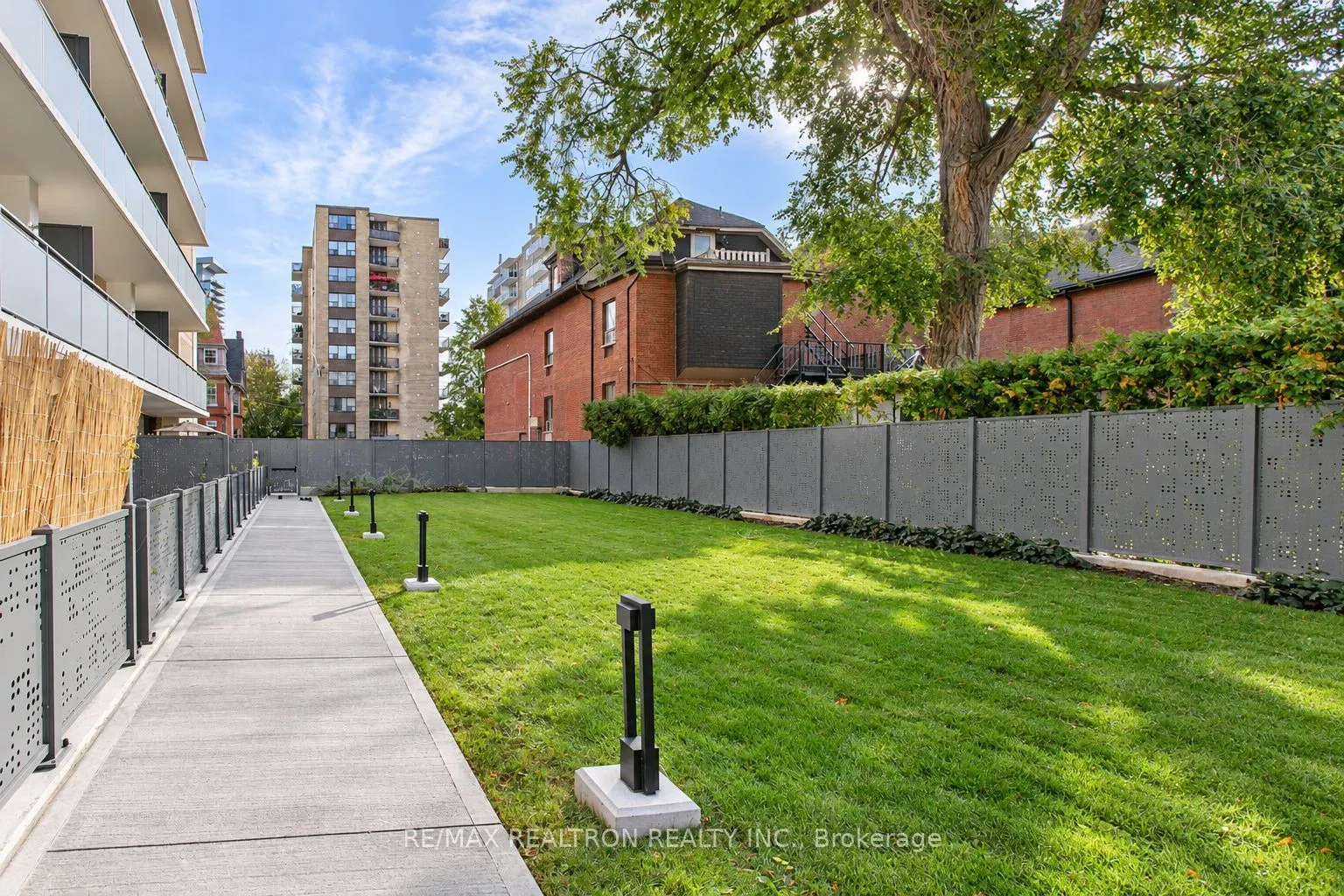 276 St George Street #503