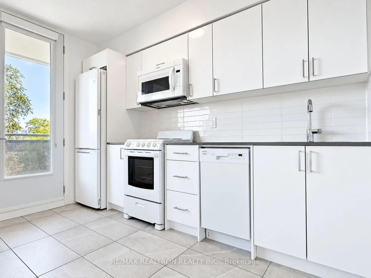 276 St George Street #503