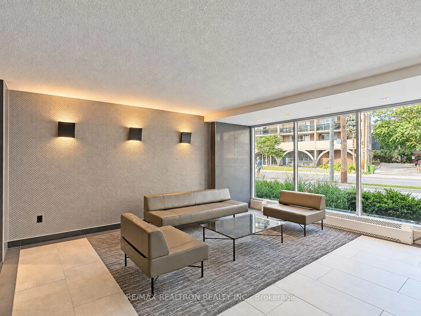 276 St George Street #503