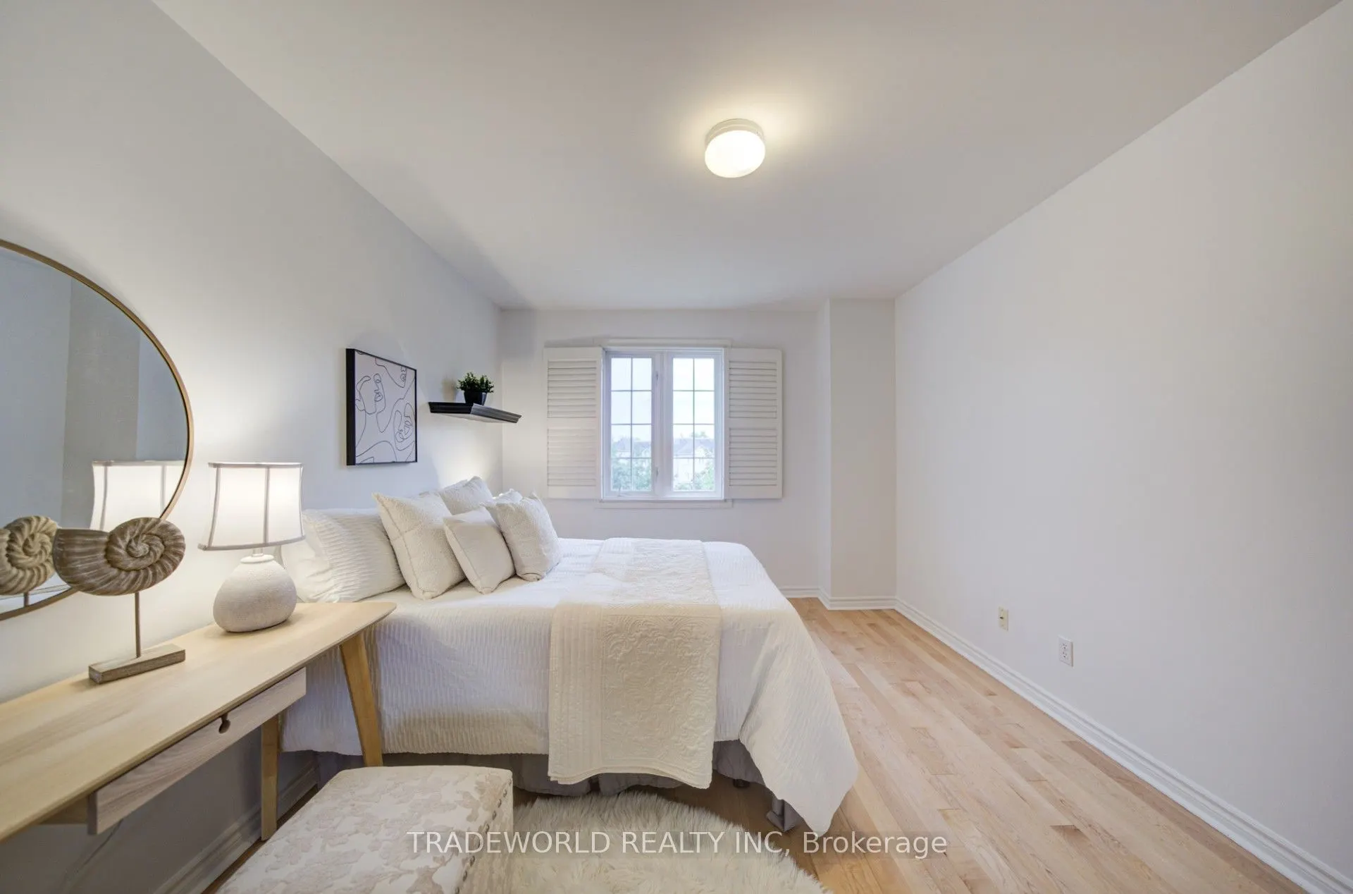 37 Avondale Avenue #513
