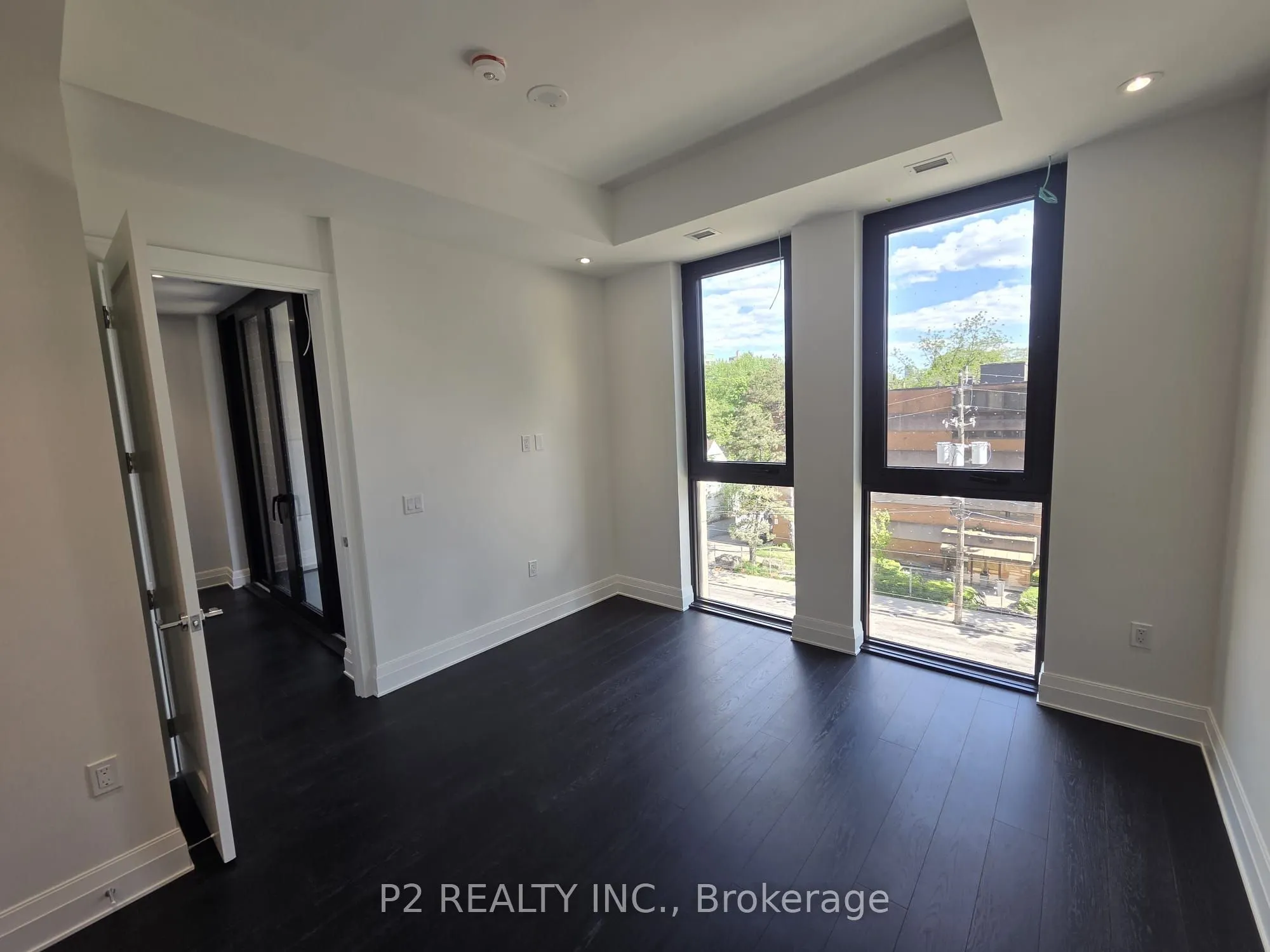 2 Forest Hill #407