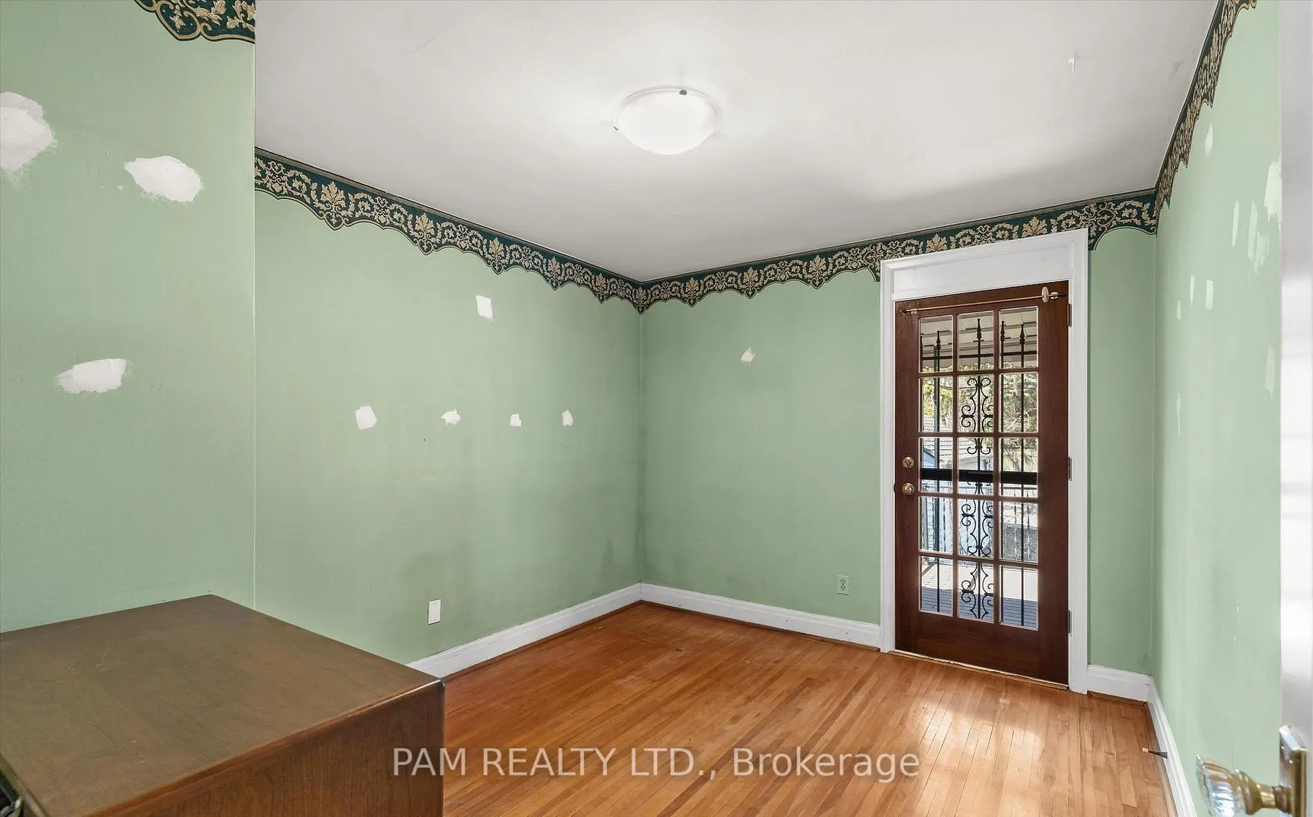 42 Parklea Drive