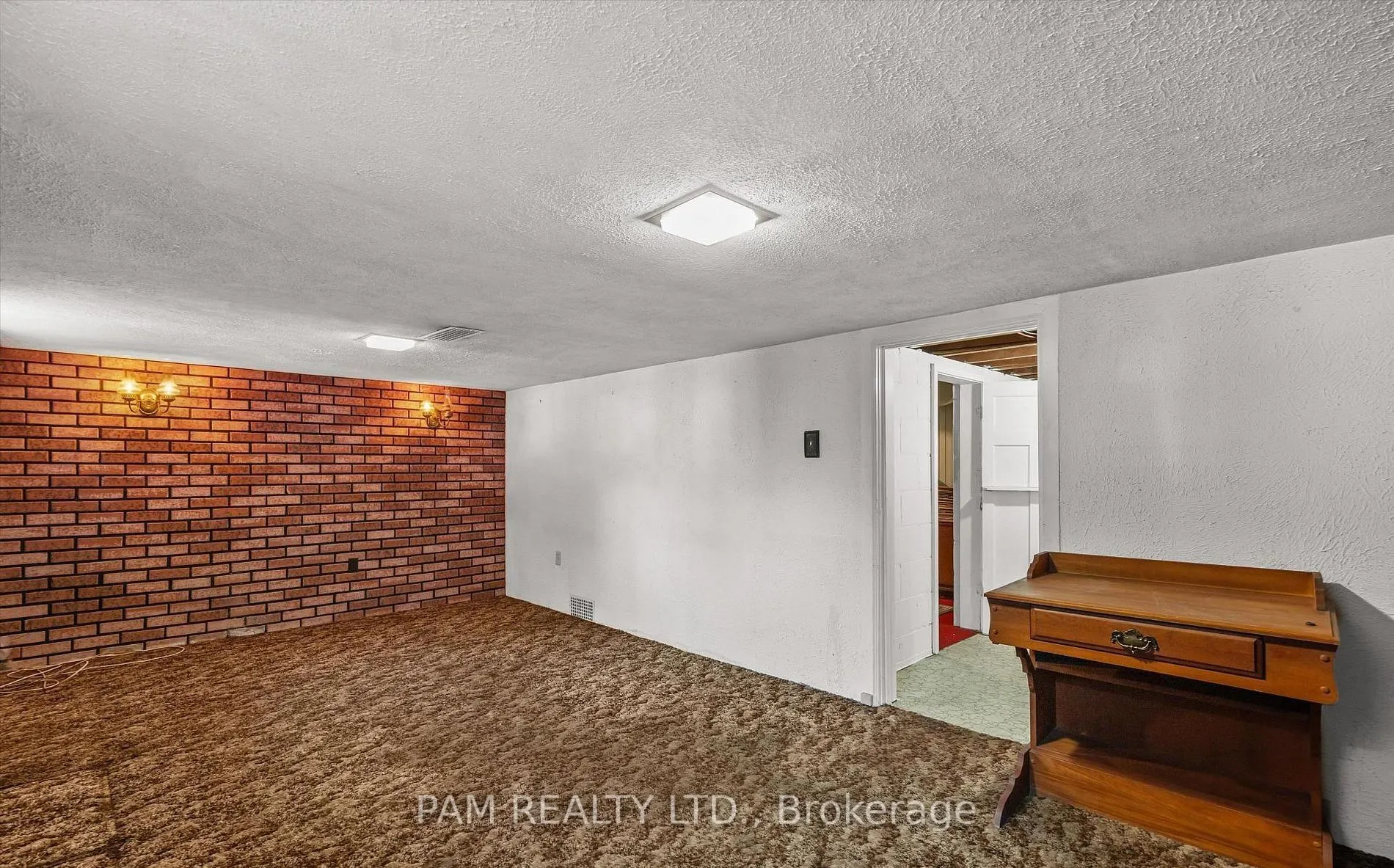 42 Parklea Drive
