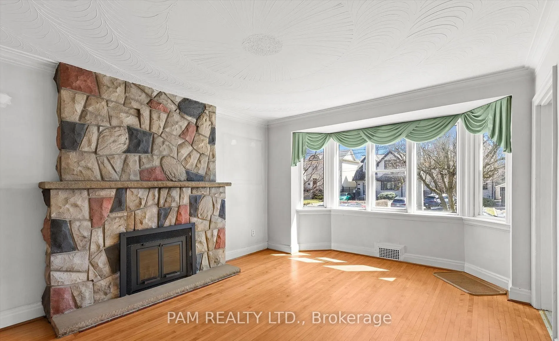 42 Parklea Drive