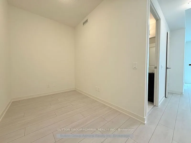 4955 Yonge Street #1703