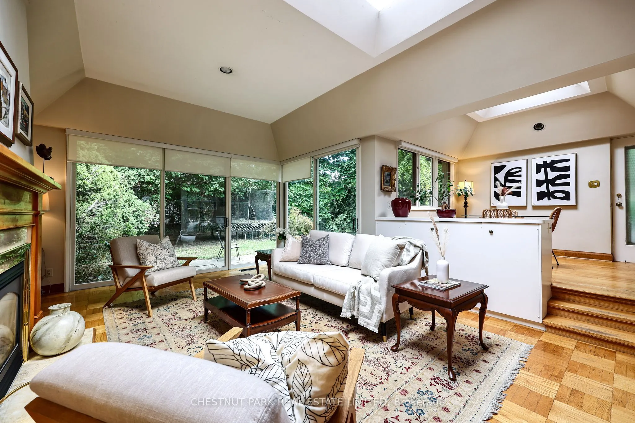 98 St. Leonards Avenue