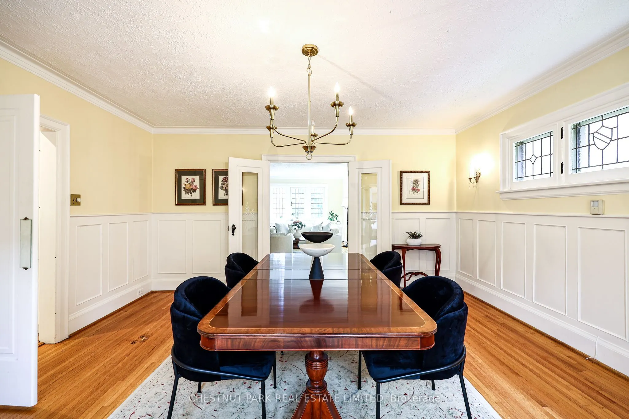 98 St. Leonards Avenue