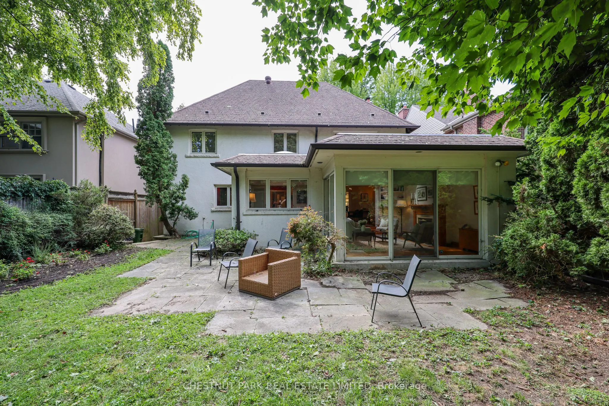 98 St. Leonards Avenue