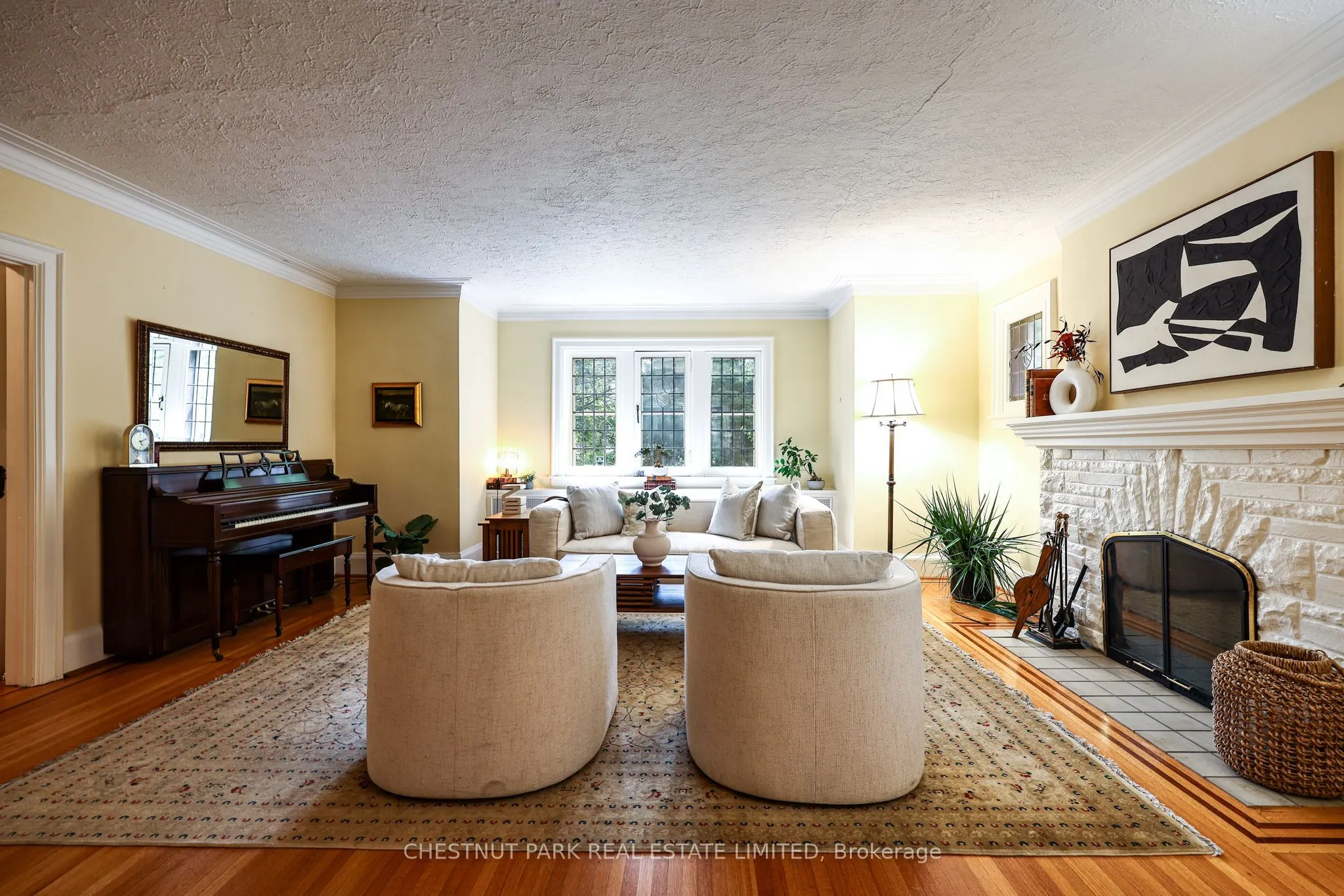 98 St. Leonards Avenue