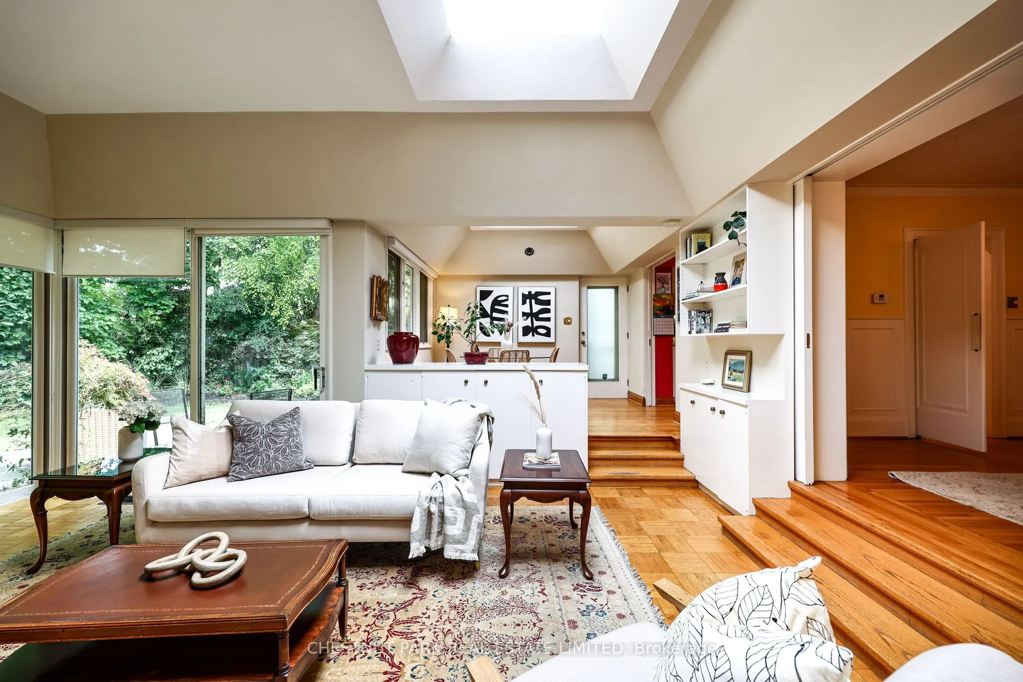 98 St. Leonards Avenue