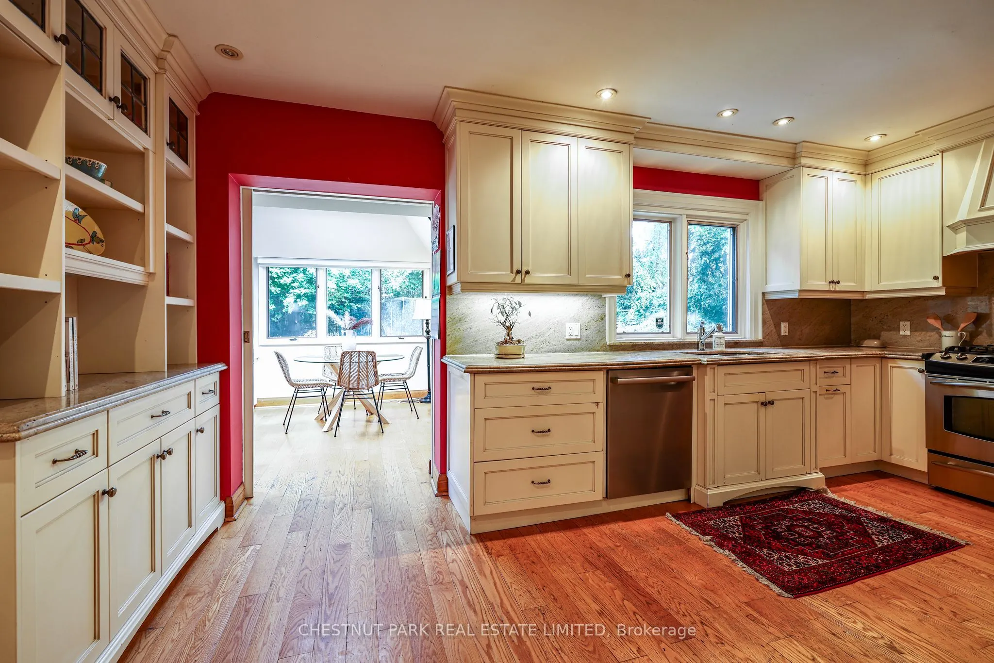 98 St. Leonards Avenue