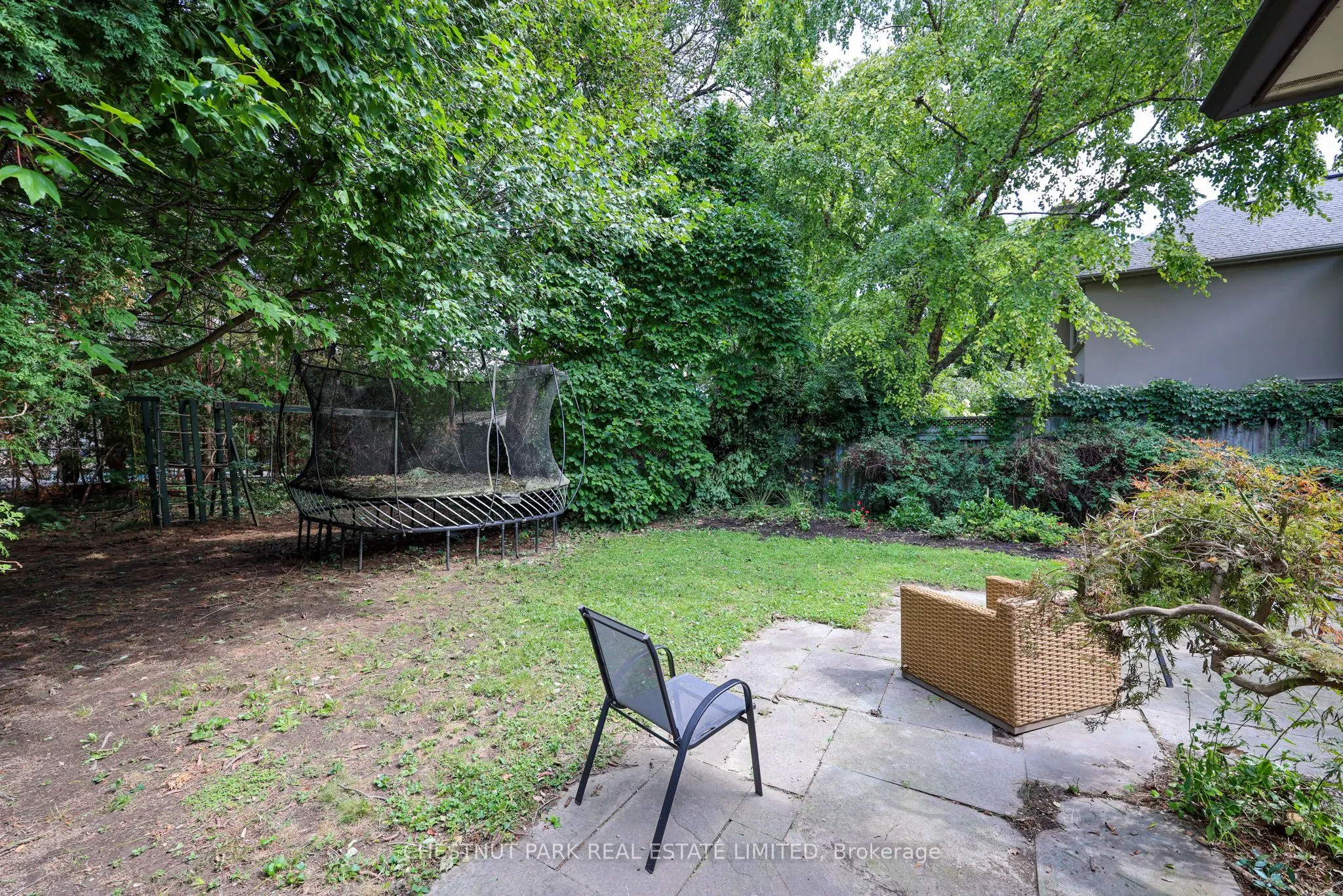 98 St. Leonards Avenue