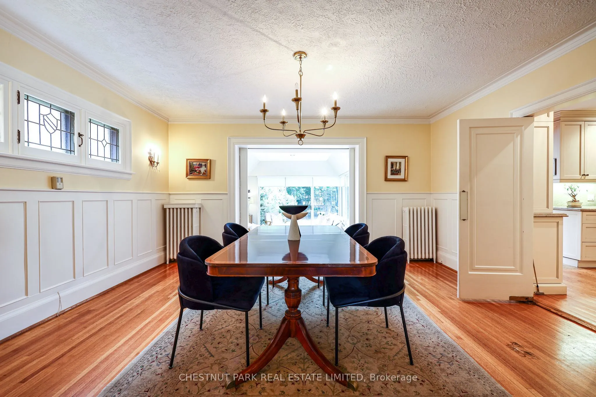 98 St. Leonards Avenue
