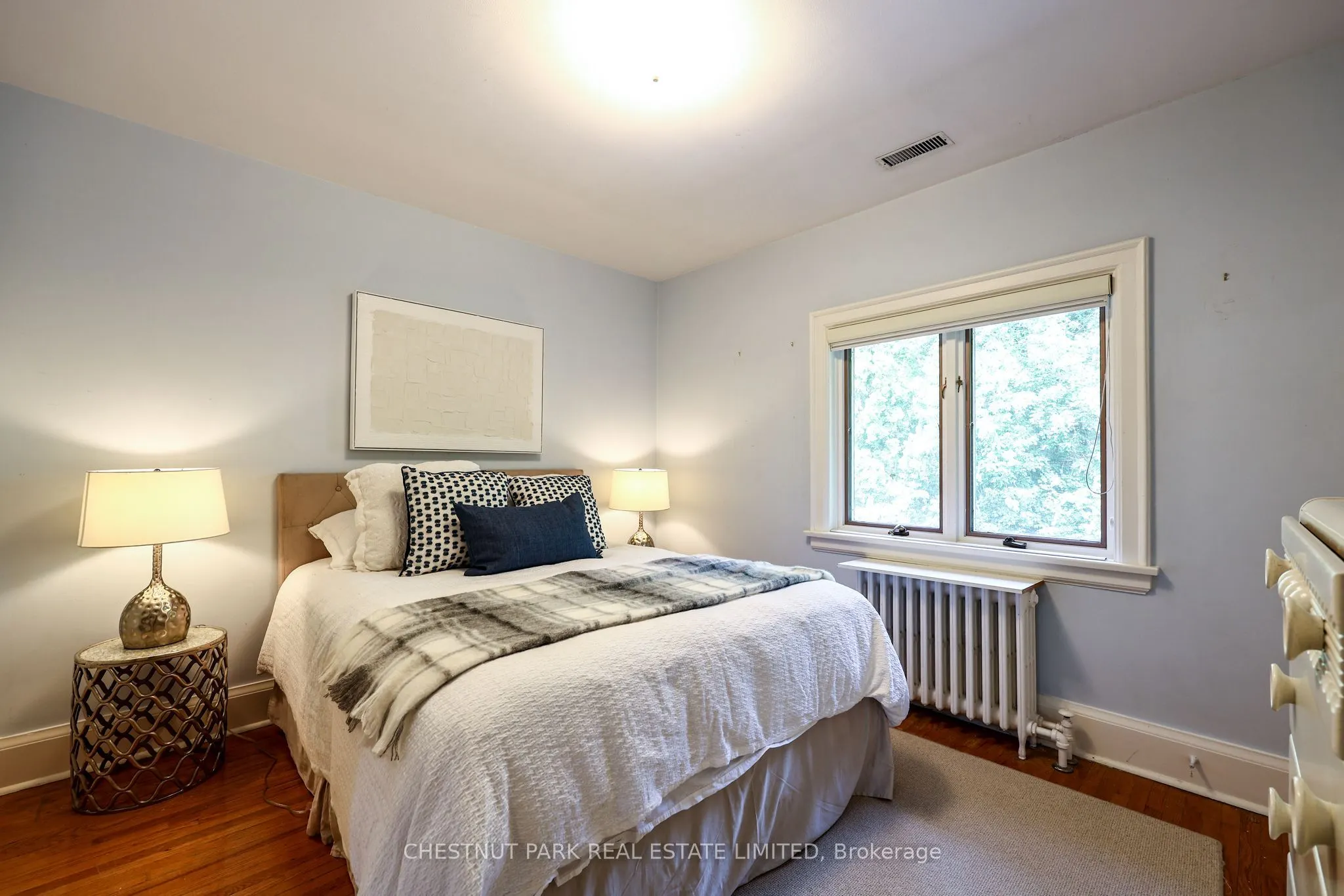 98 St. Leonards Avenue