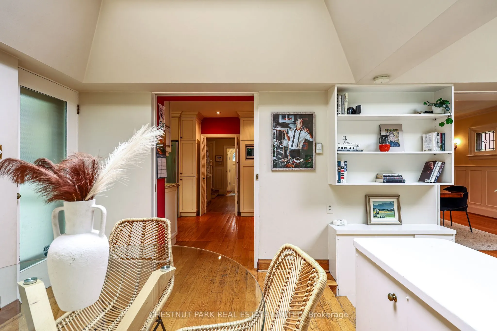 98 St. Leonards Avenue