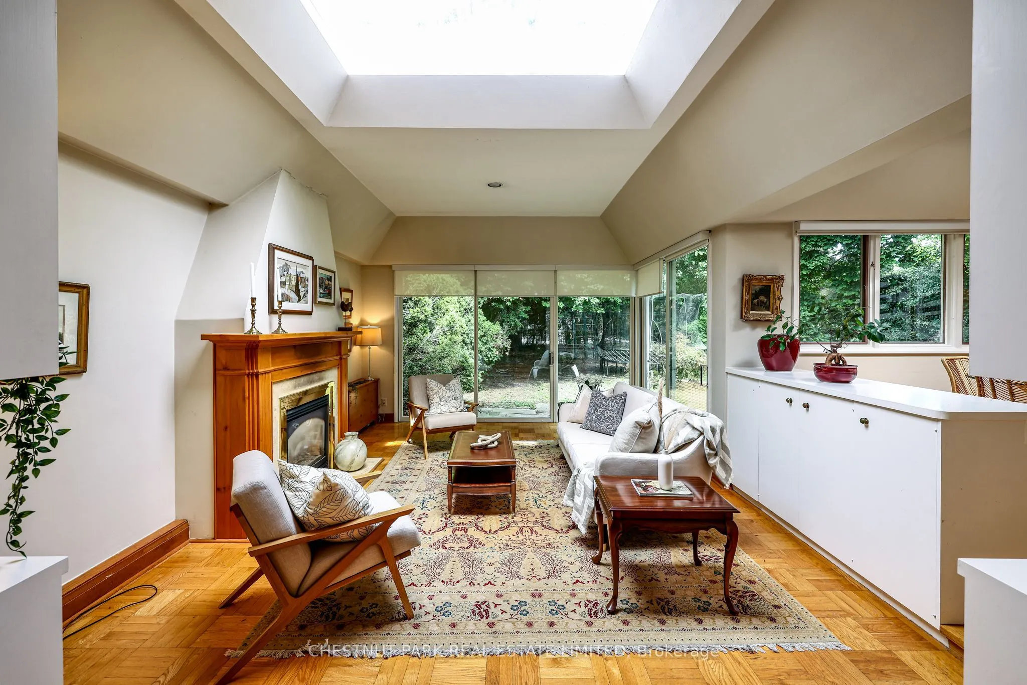 98 St. Leonards Avenue