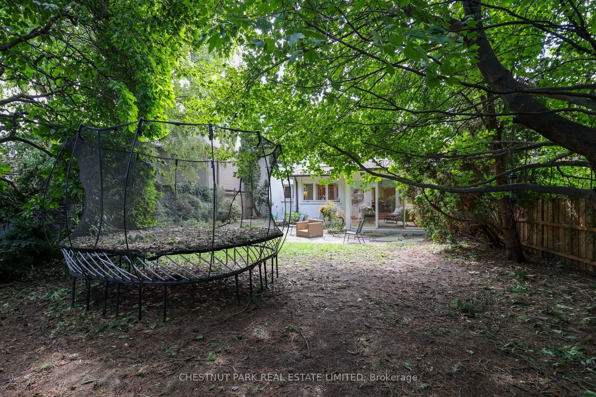 98 St. Leonards Avenue