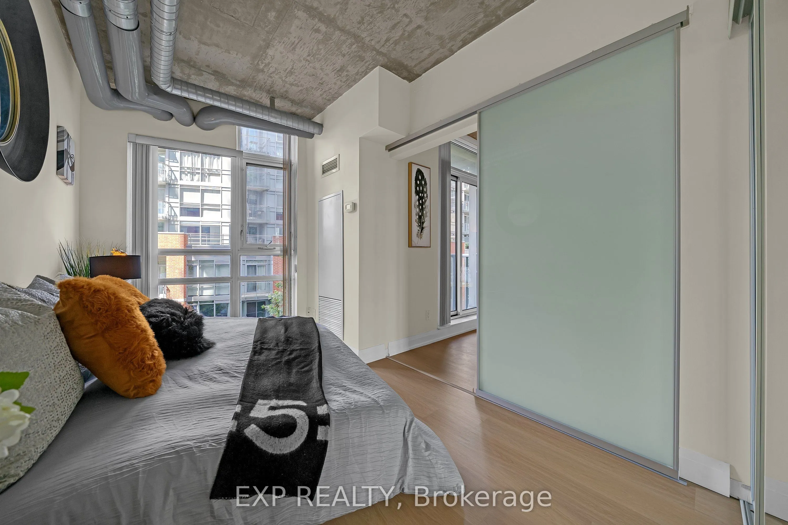 150 Sudbury Street #403
