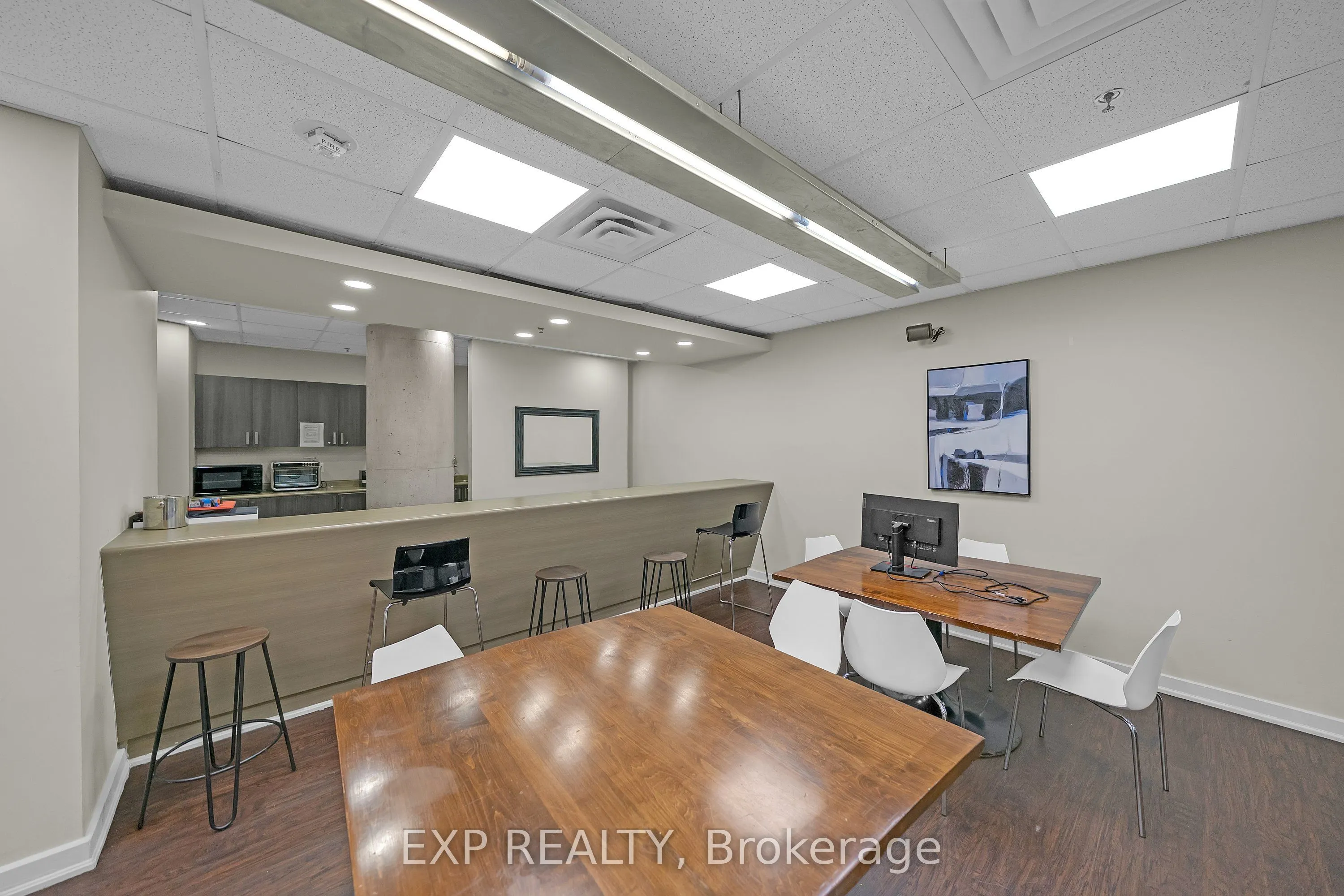 150 Sudbury Street #403