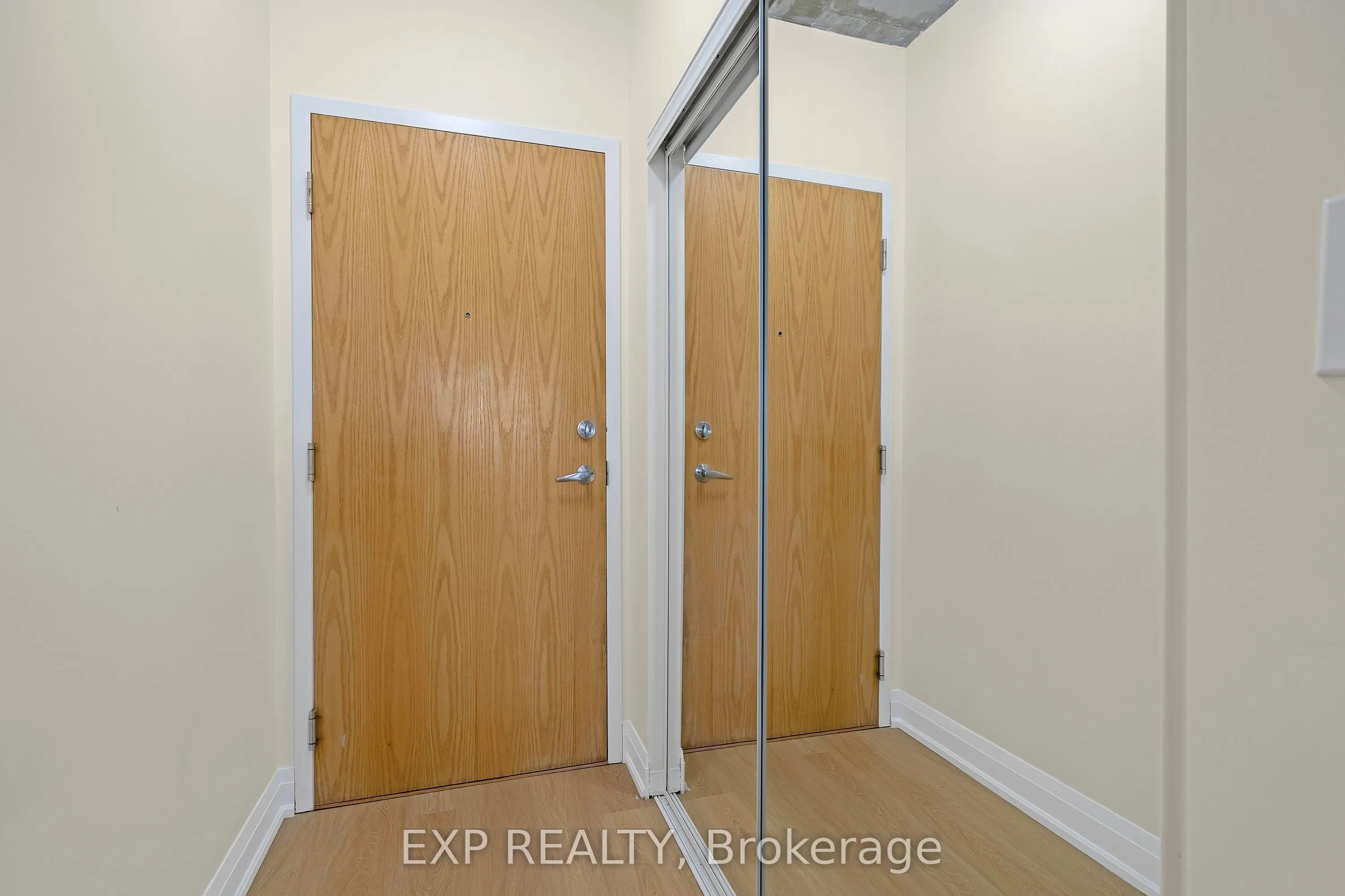 150 Sudbury Street #403