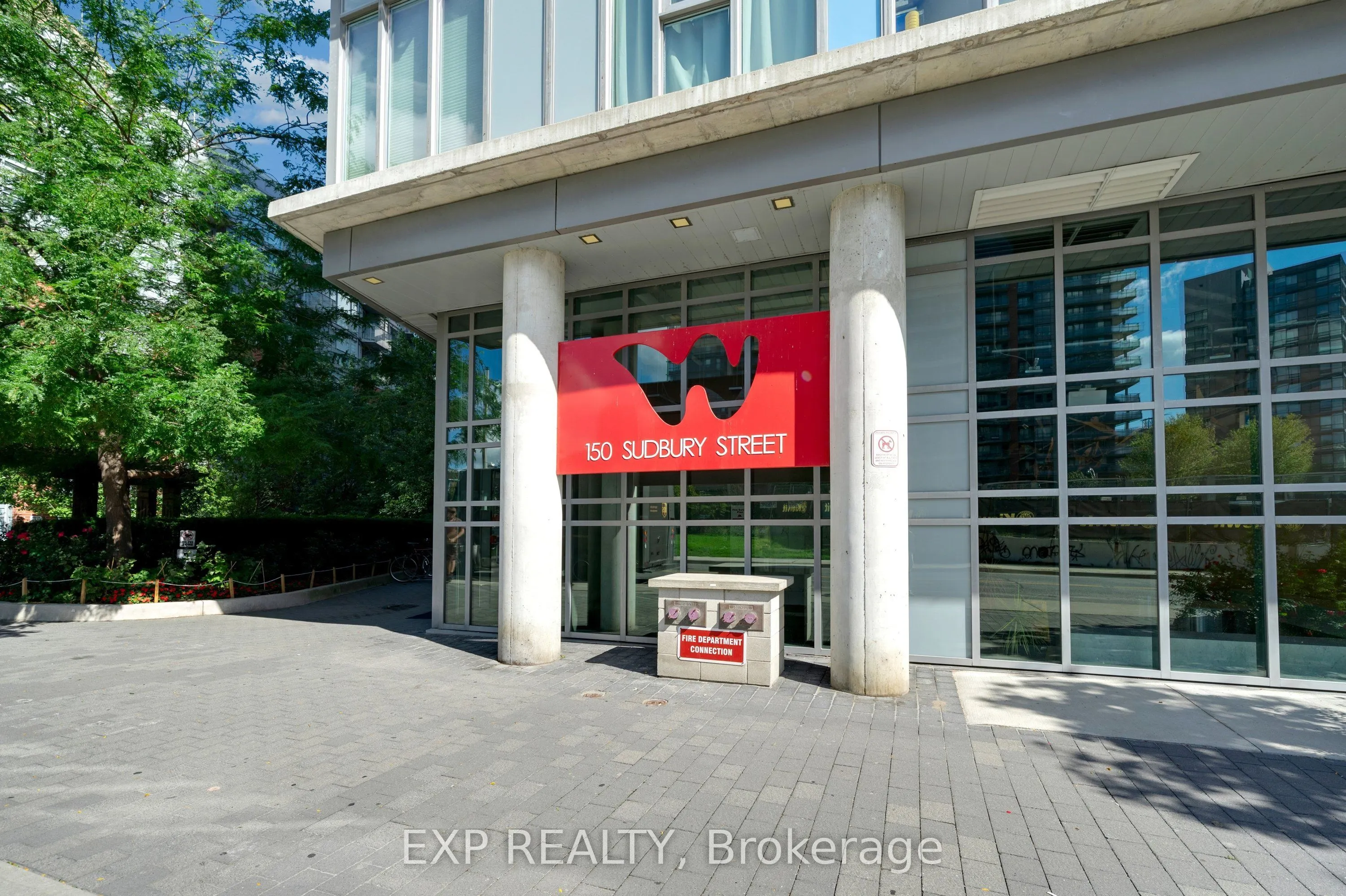 150 Sudbury Street #403