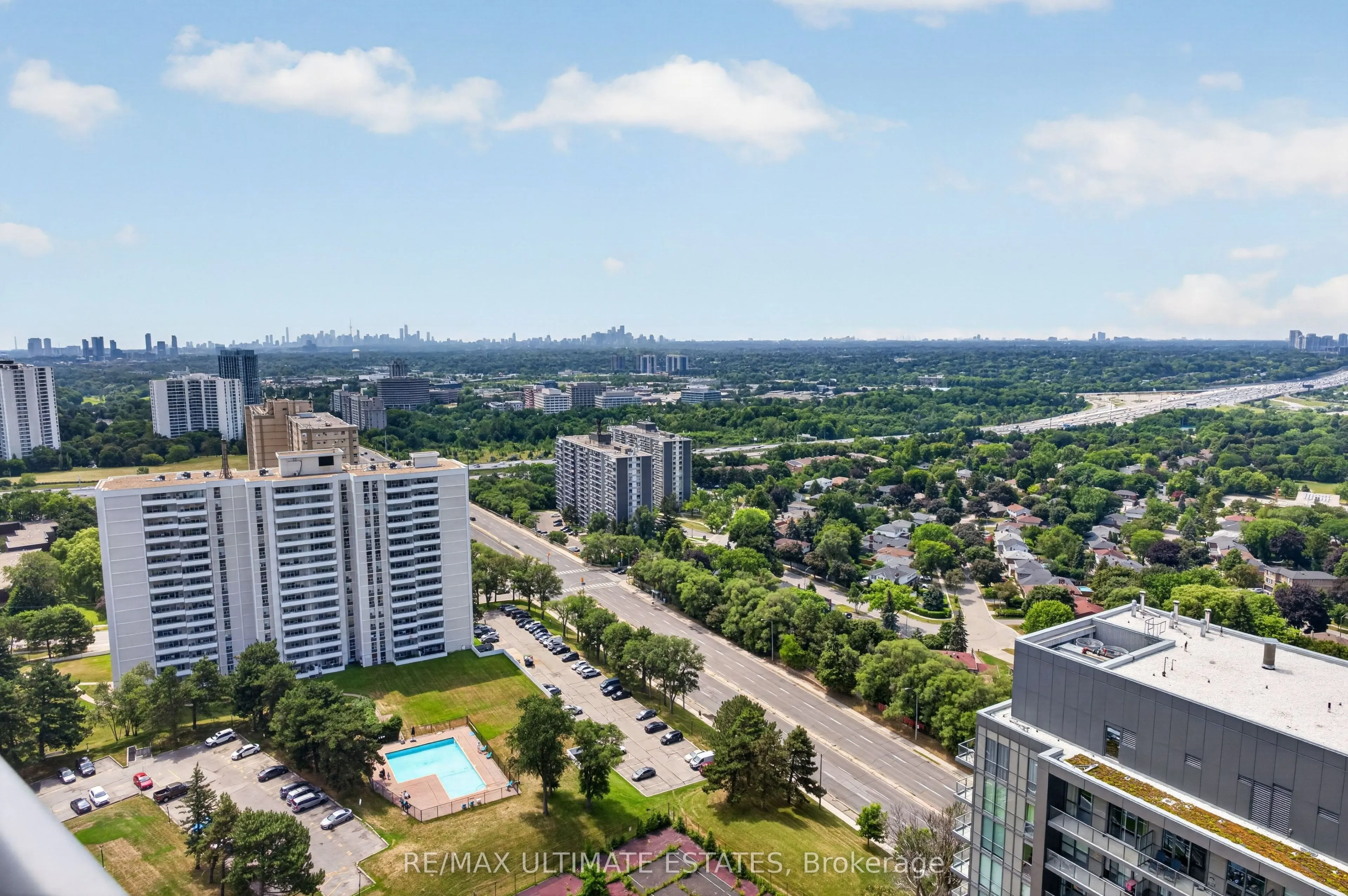 32 Forest Manor Road #2301