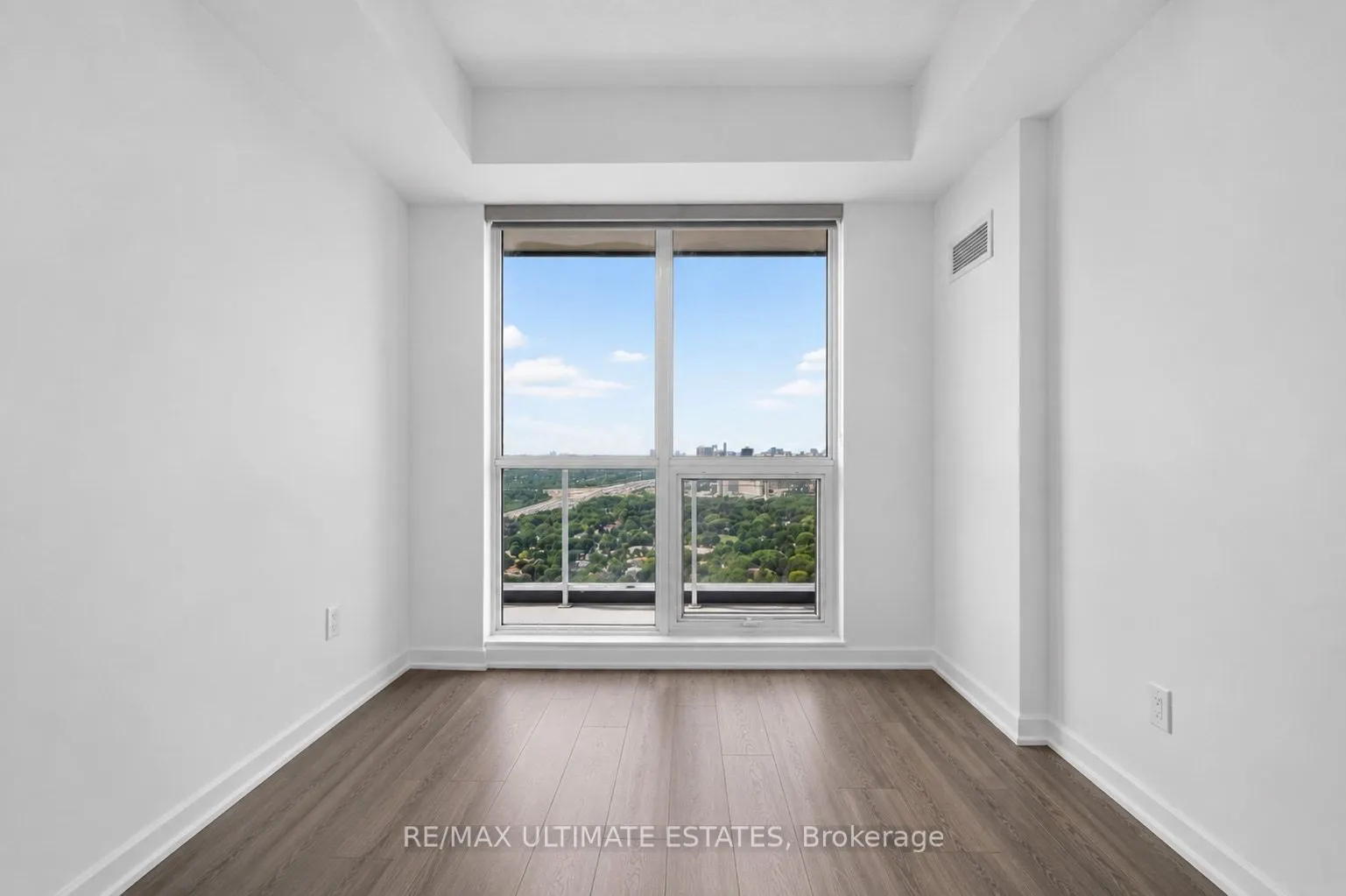 32 Forest Manor Road #2301