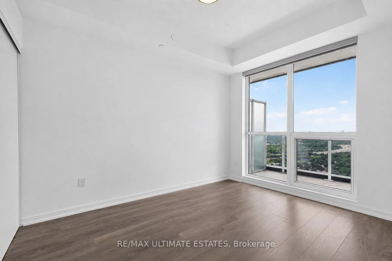 32 Forest Manor Road #2301