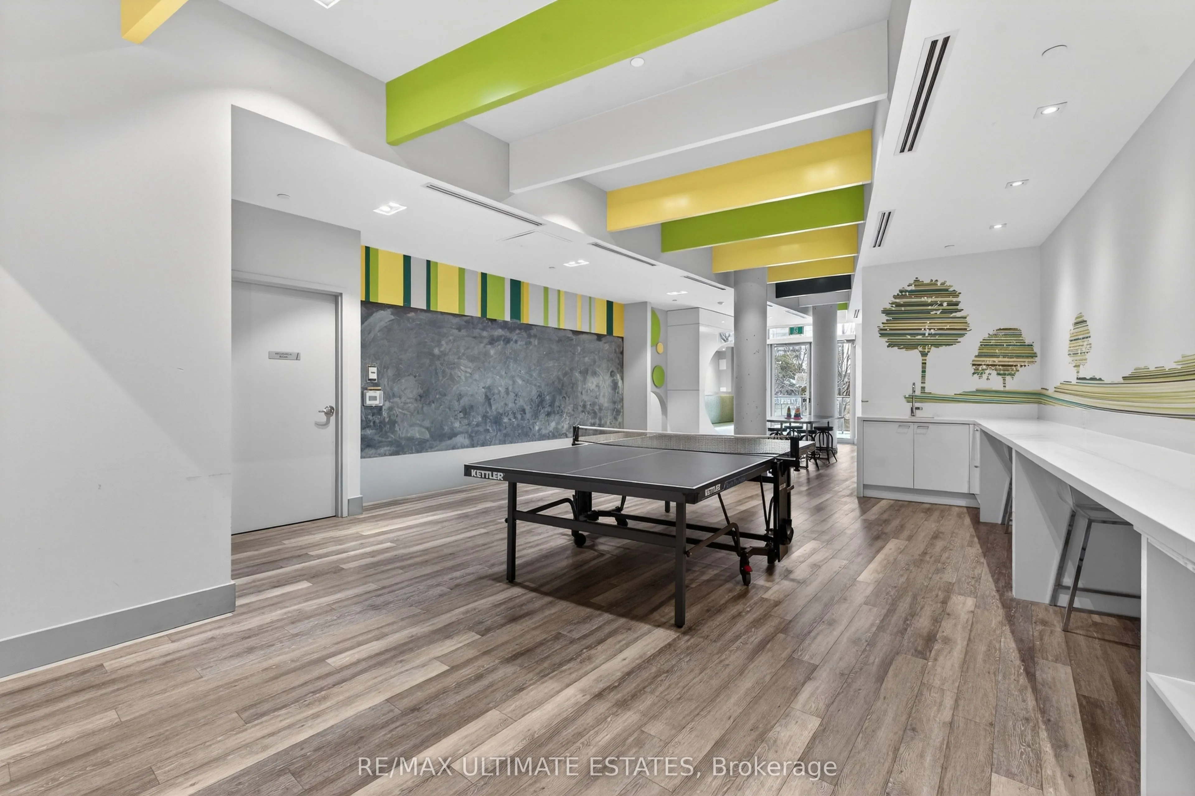 32 Forest Manor Road #2301