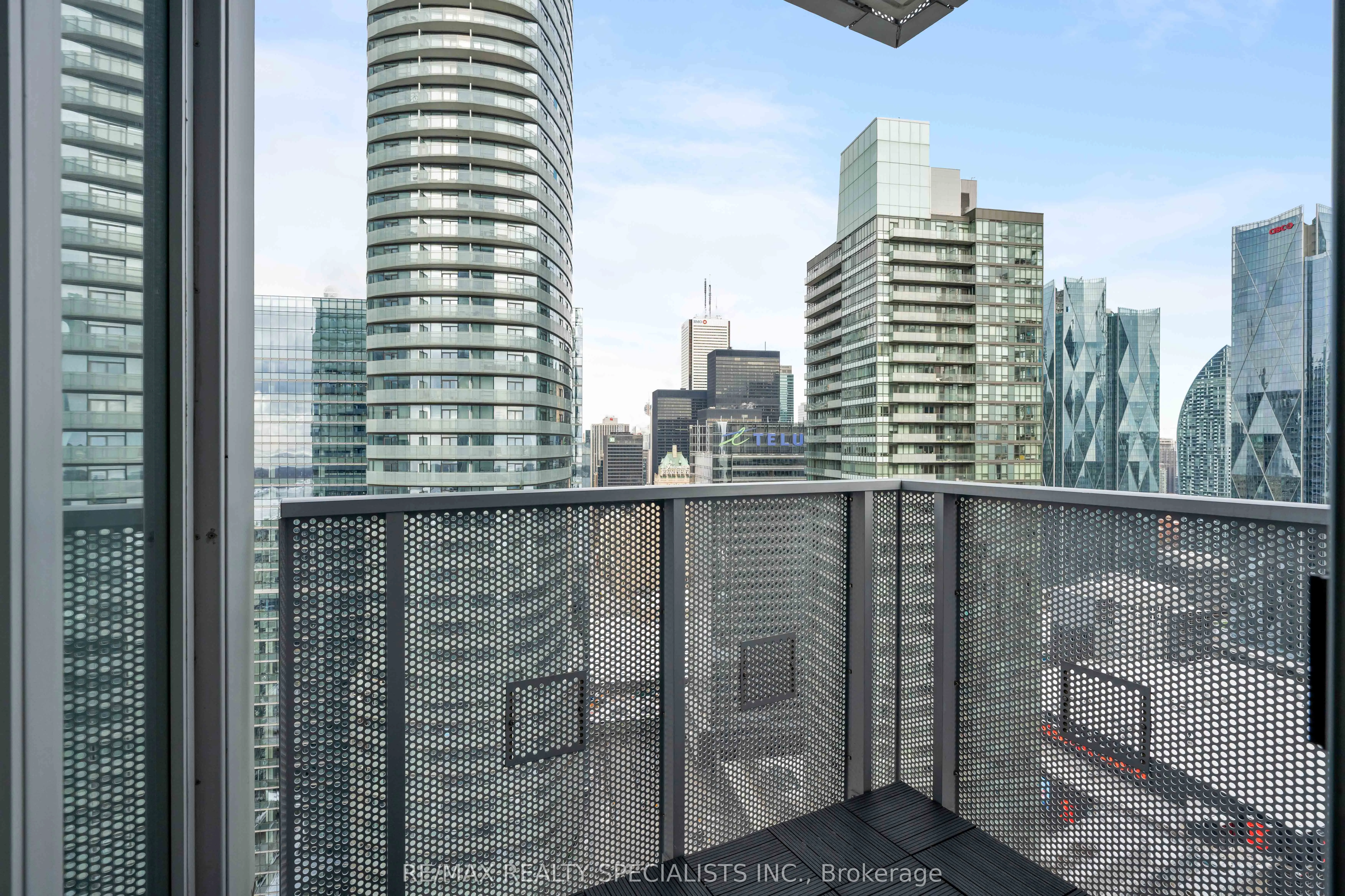10 York Street #4303