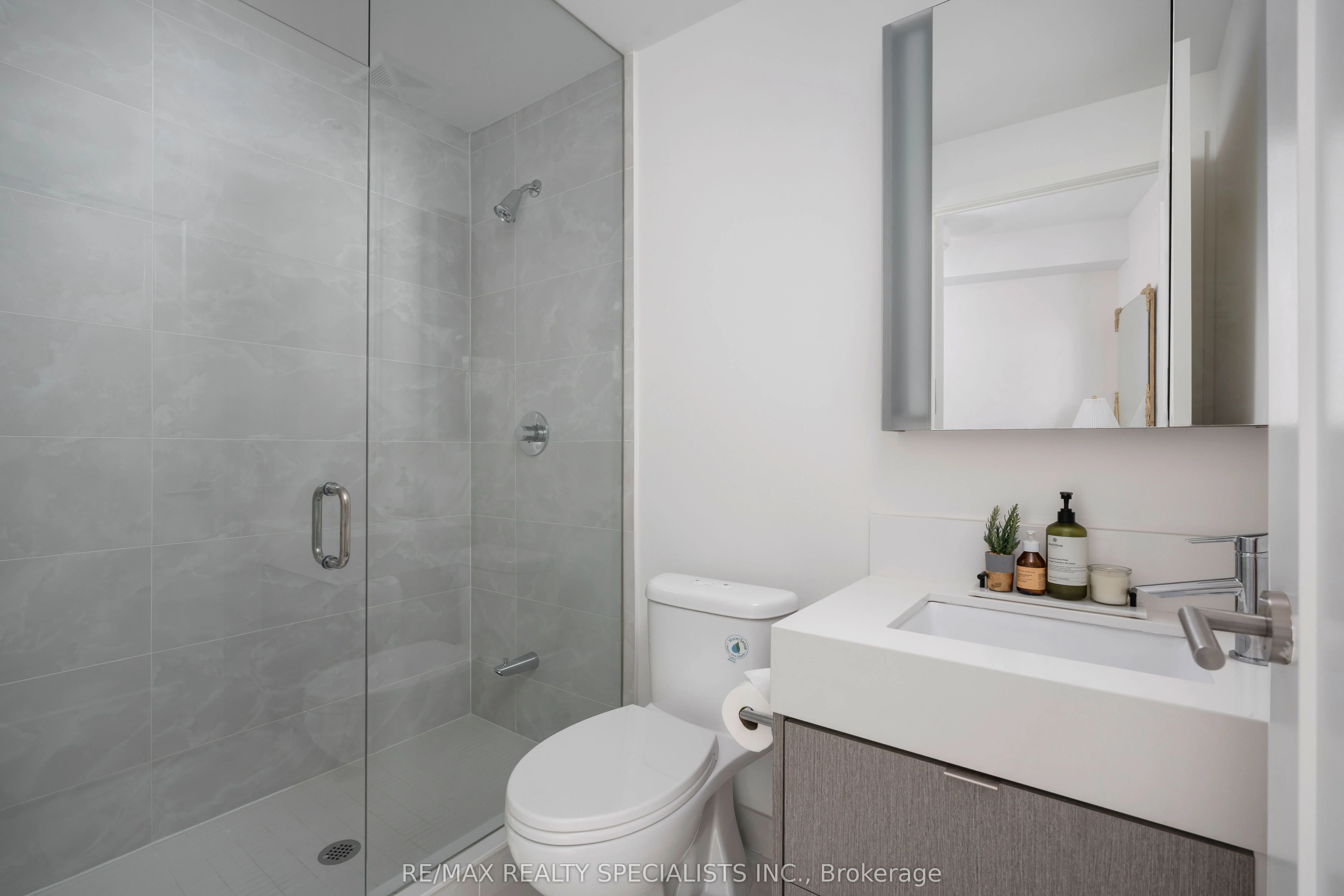 10 York Street #4303