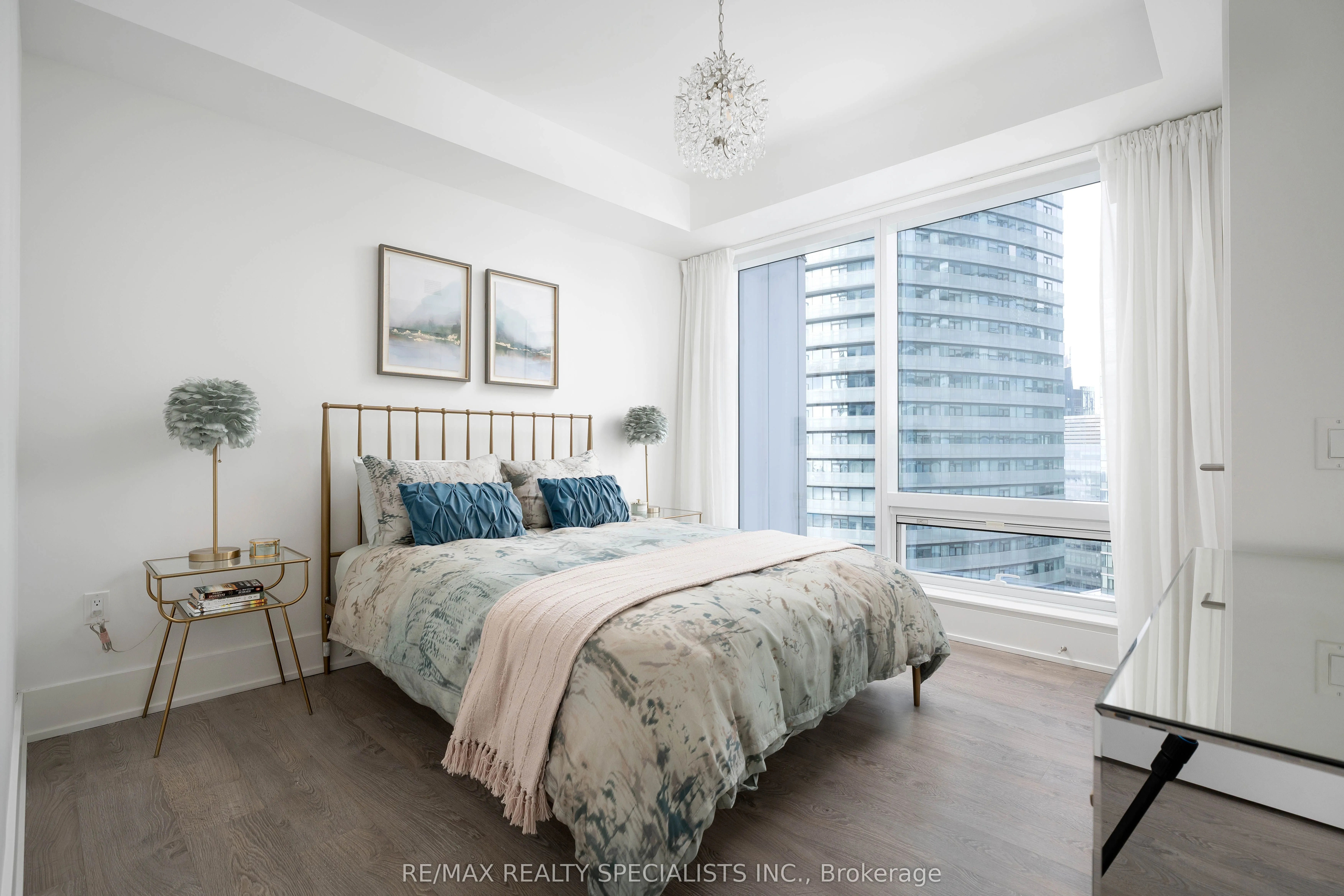 10 York Street #4303
