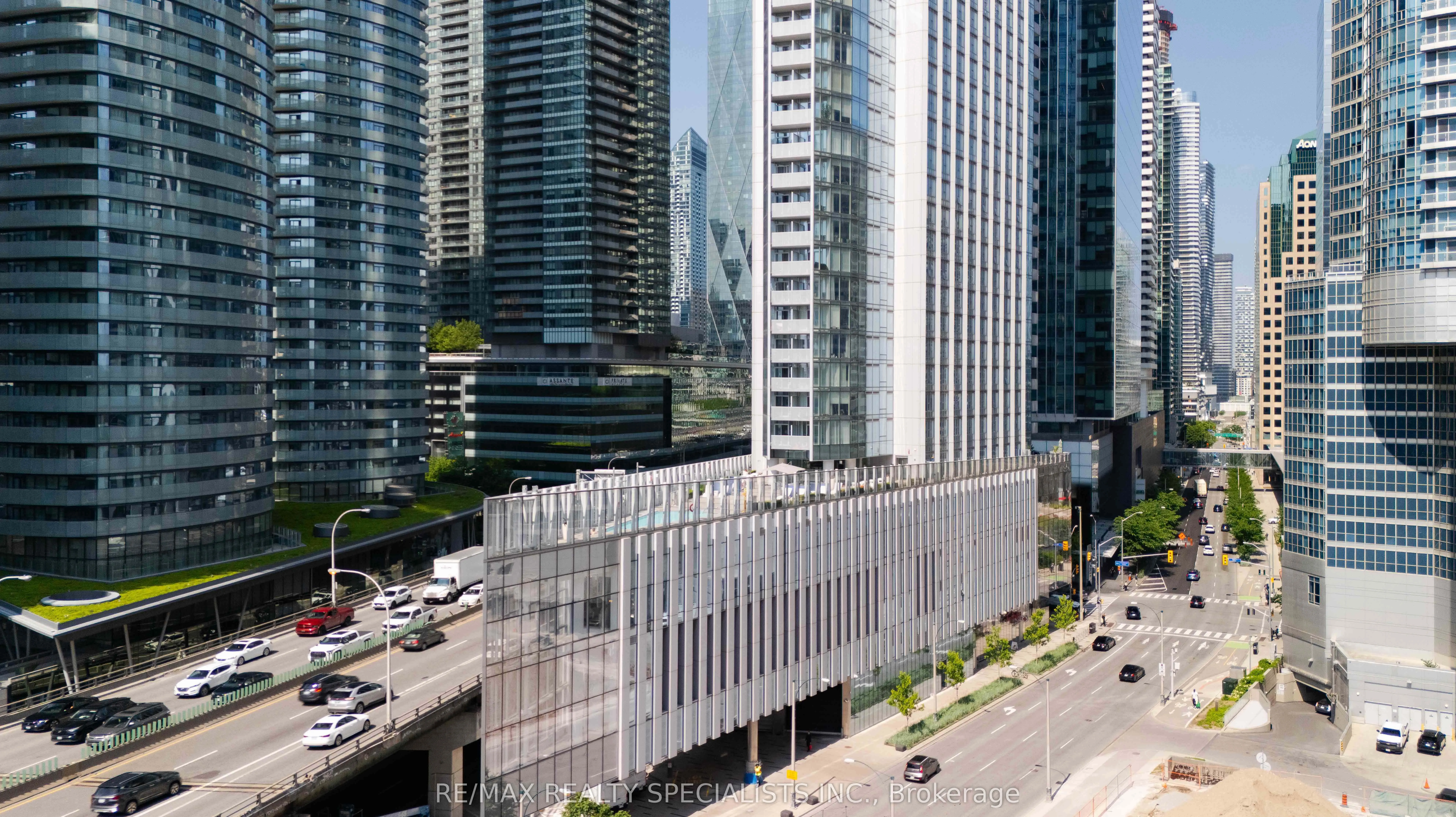 10 York Street #4303