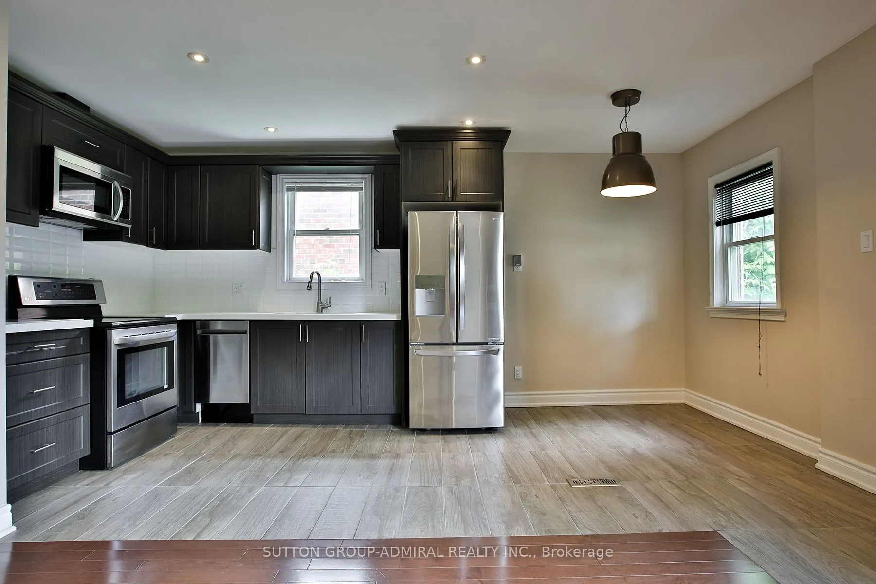 33 Regina Avenue