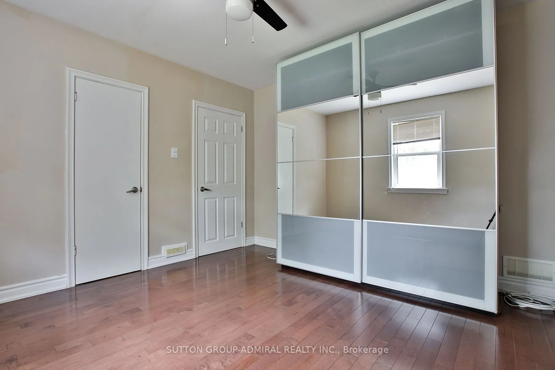 33 Regina Avenue