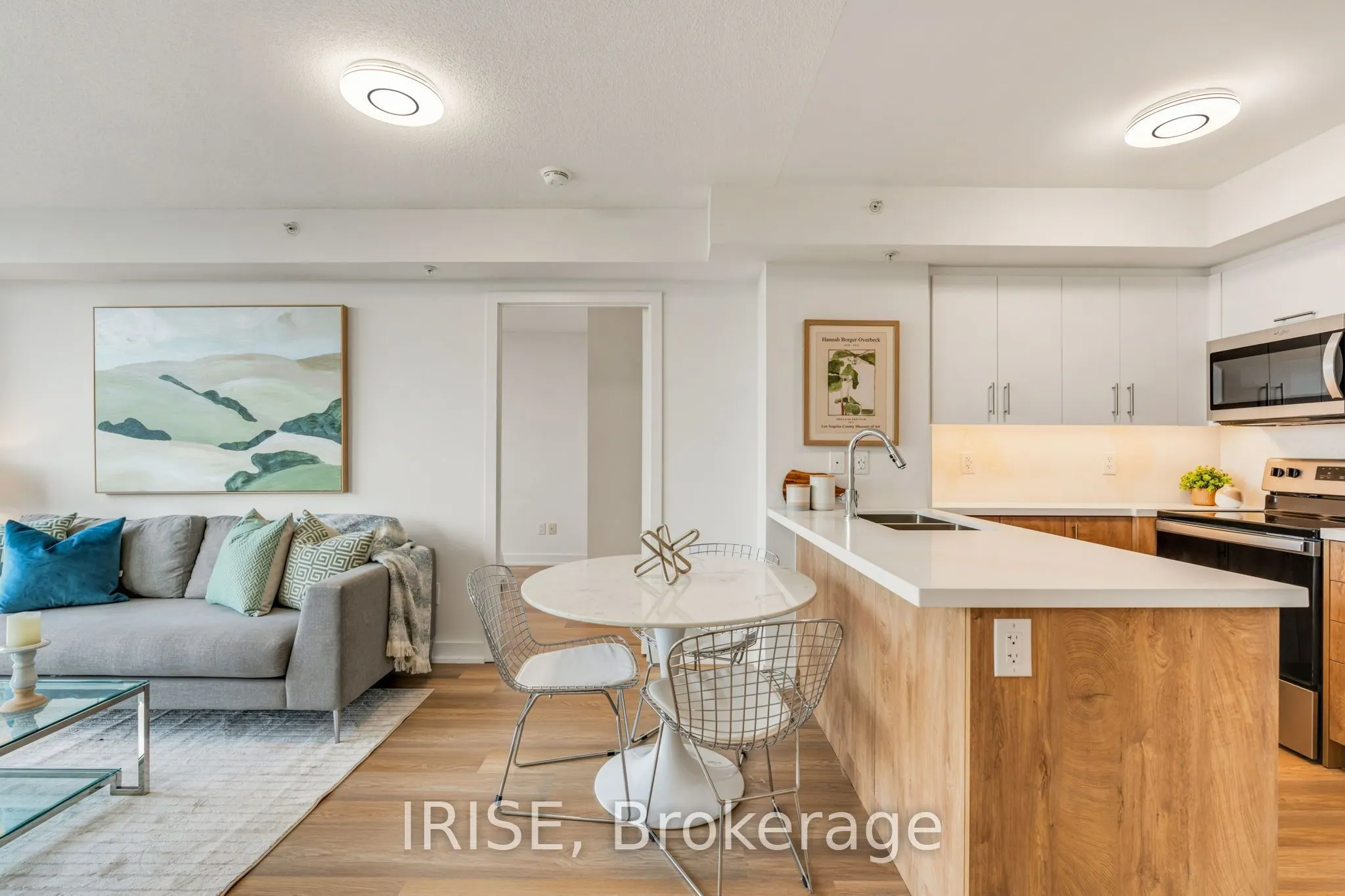5740 Yonge Street #1006