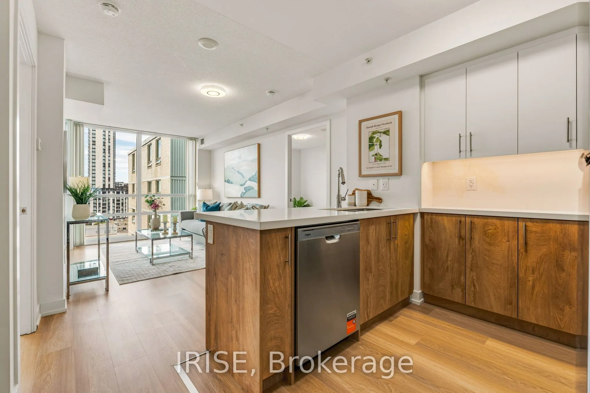 5740 Yonge Street #1006