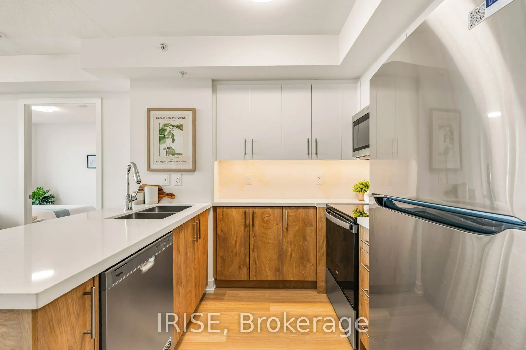 5740 Yonge Street #1006
