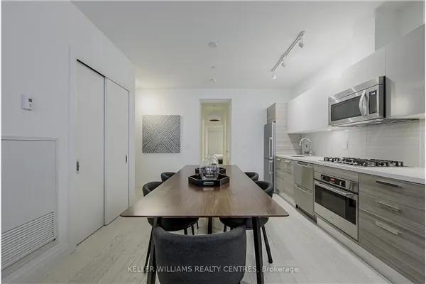 224 King Street West Street W #501