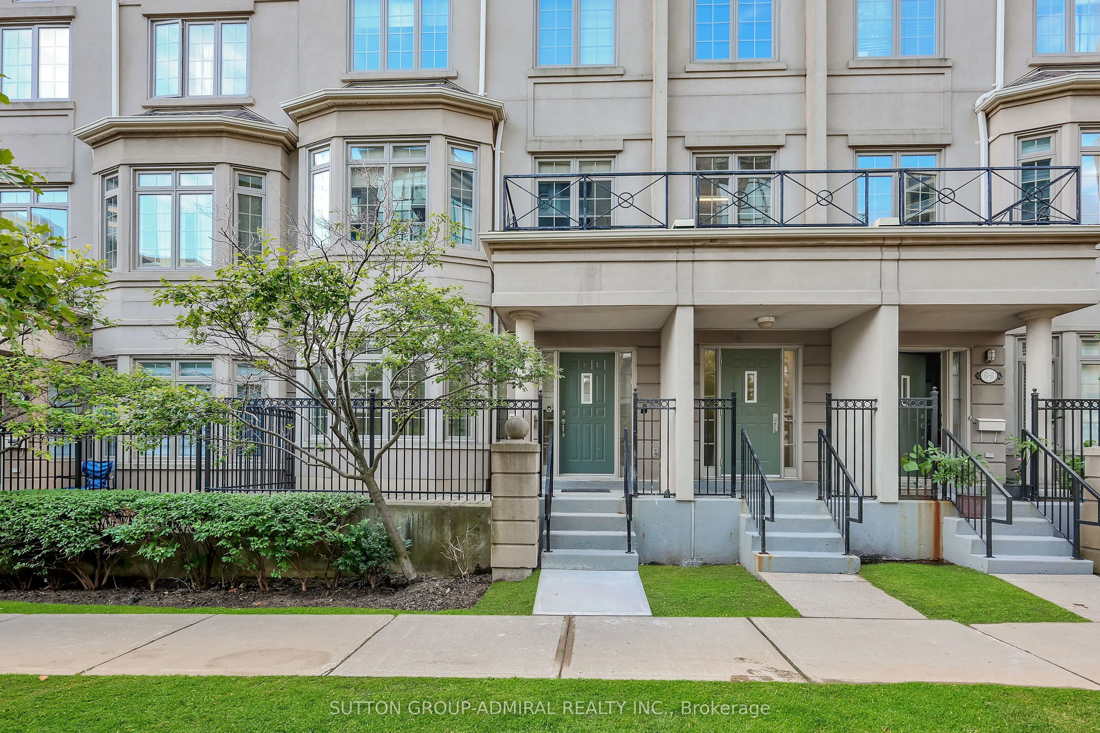 38 Kenaston Gardens #GV108
