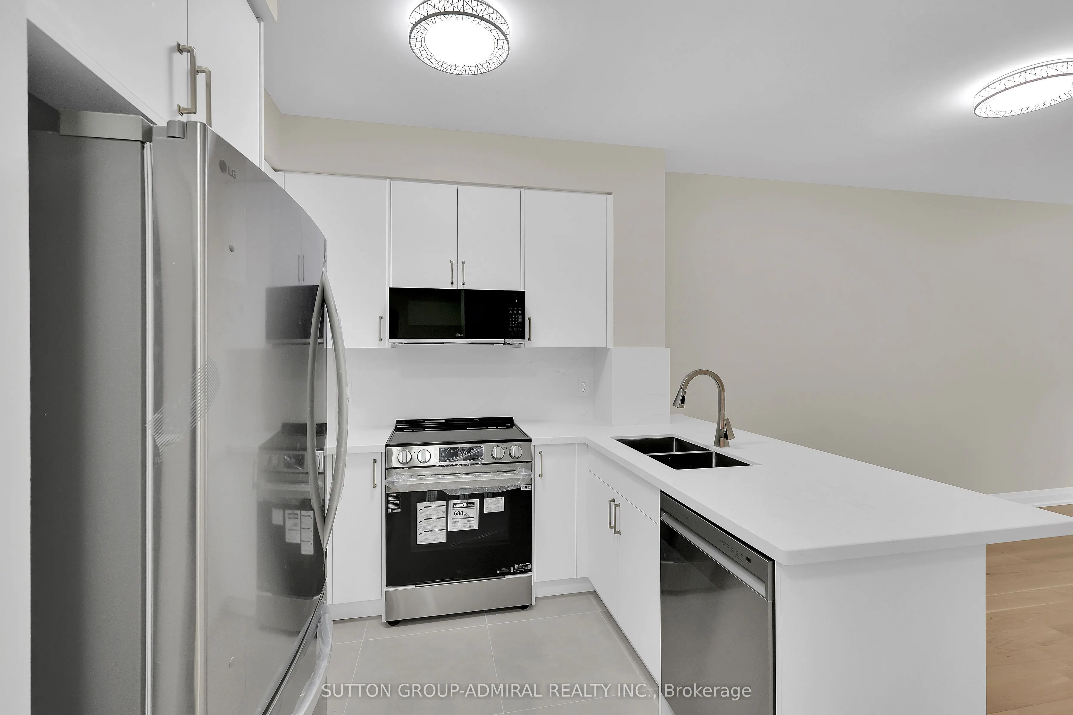 38 Kenaston Gardens #GV108