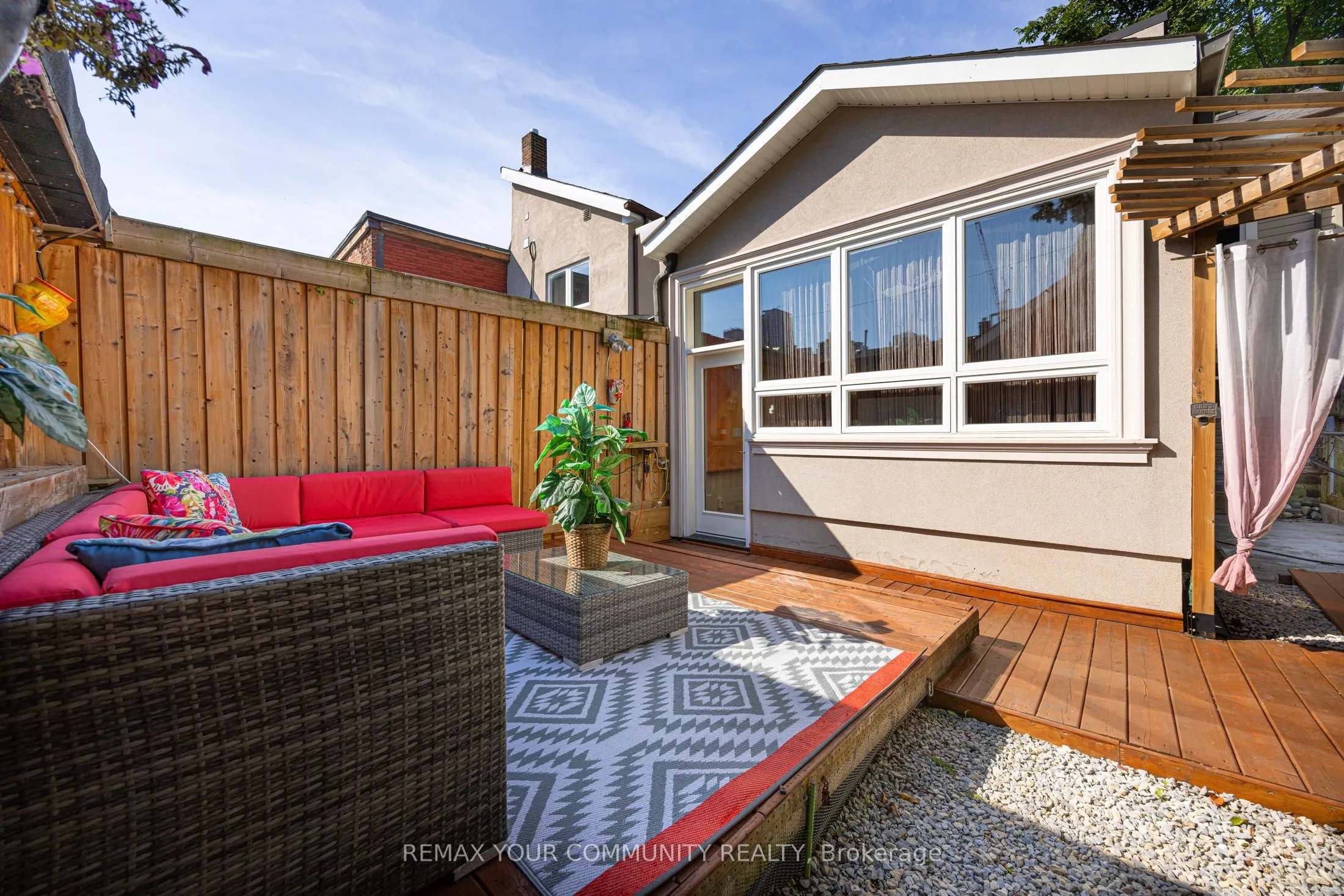 29 Denison Avenue