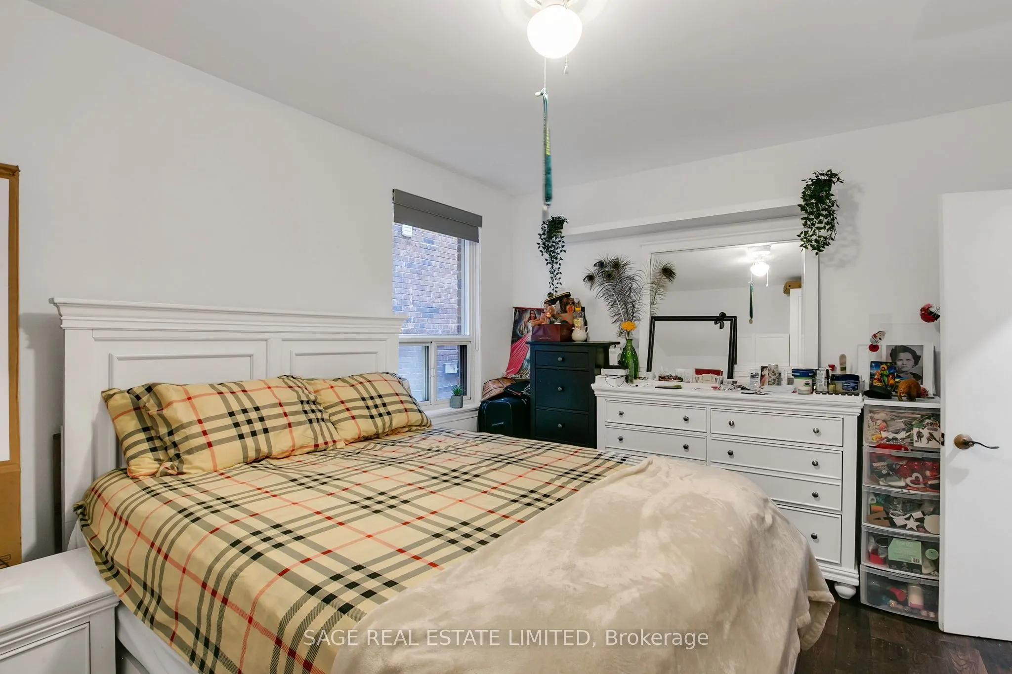 1840 Bathurst Street #204